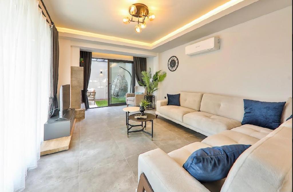 Villa con 3 Camere da Letto