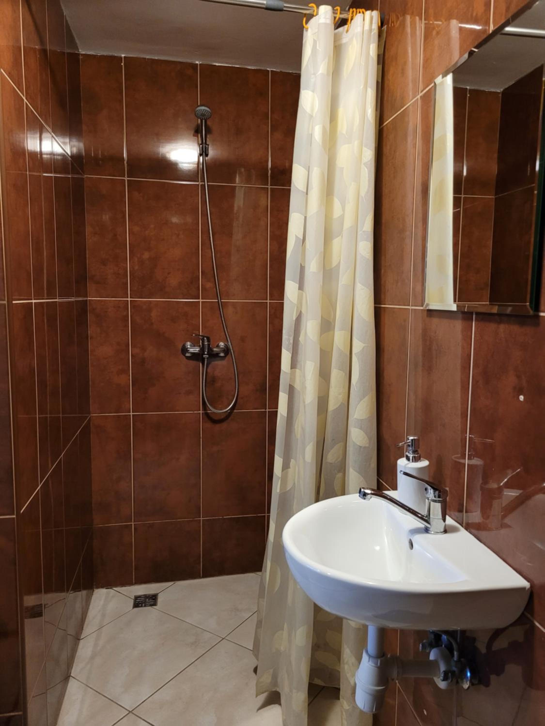Double or Twin Room with Shower photo 3