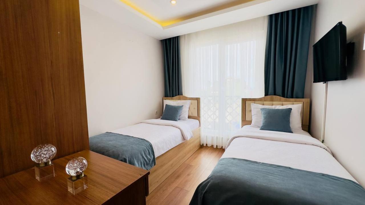 2 Yatak Odalı Kısmi Deniz Manzaralı Executive Suit - Photo 26