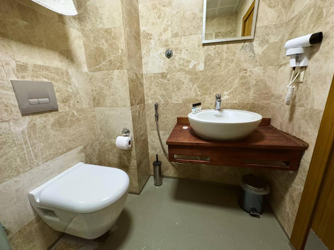 2 Yatak Odalı Kısmi Deniz Manzaralı Executive Suit - Photo 19