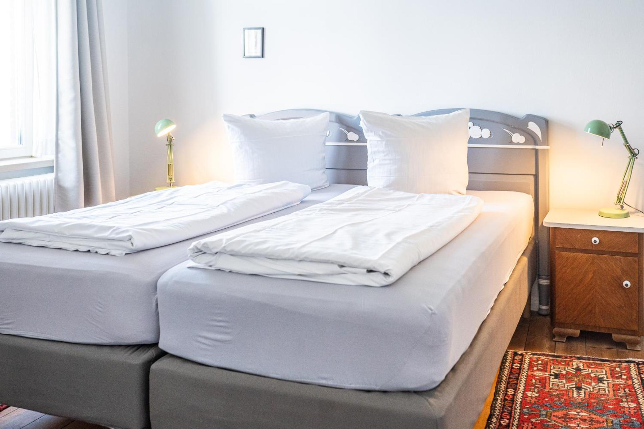 One-Bedroom Apartment - Photo 10