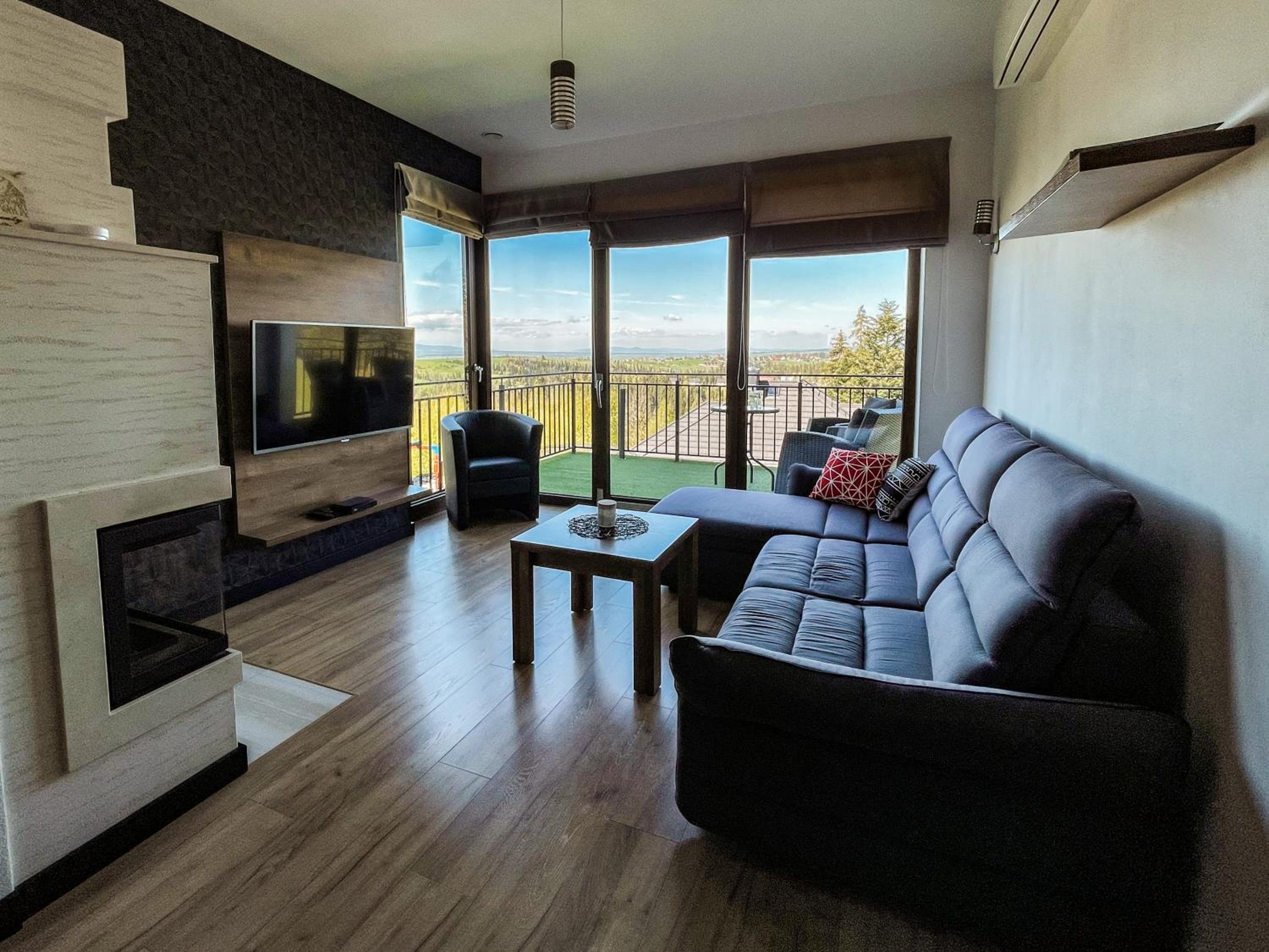 Apartment with Terrace photo 1