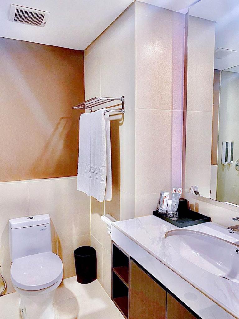 Deluxe Double or Twin Room photo 3