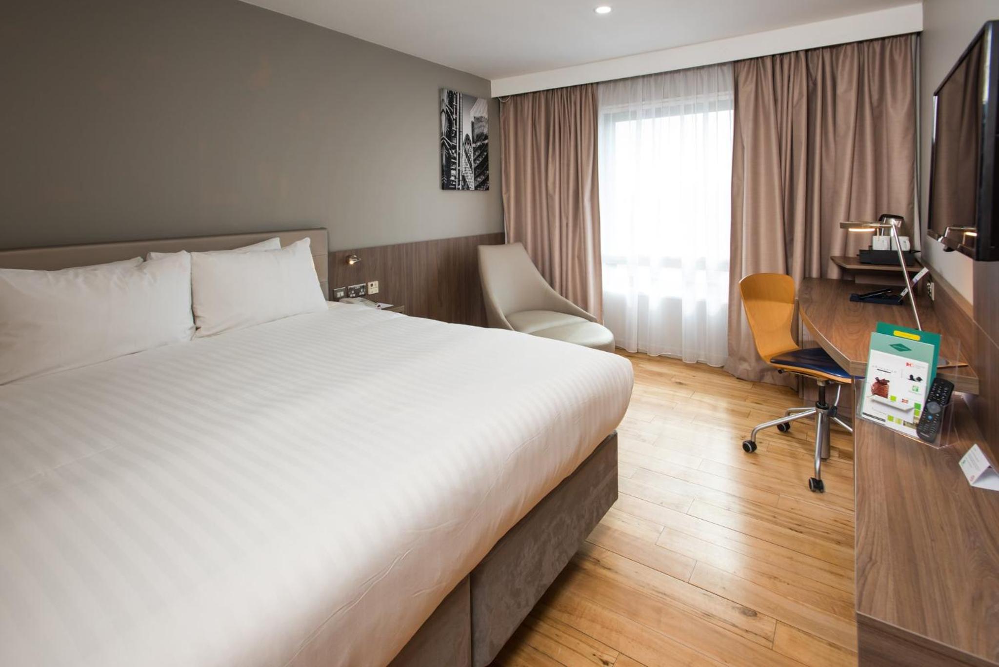 Holiday Inn London West by IHG — photo 109