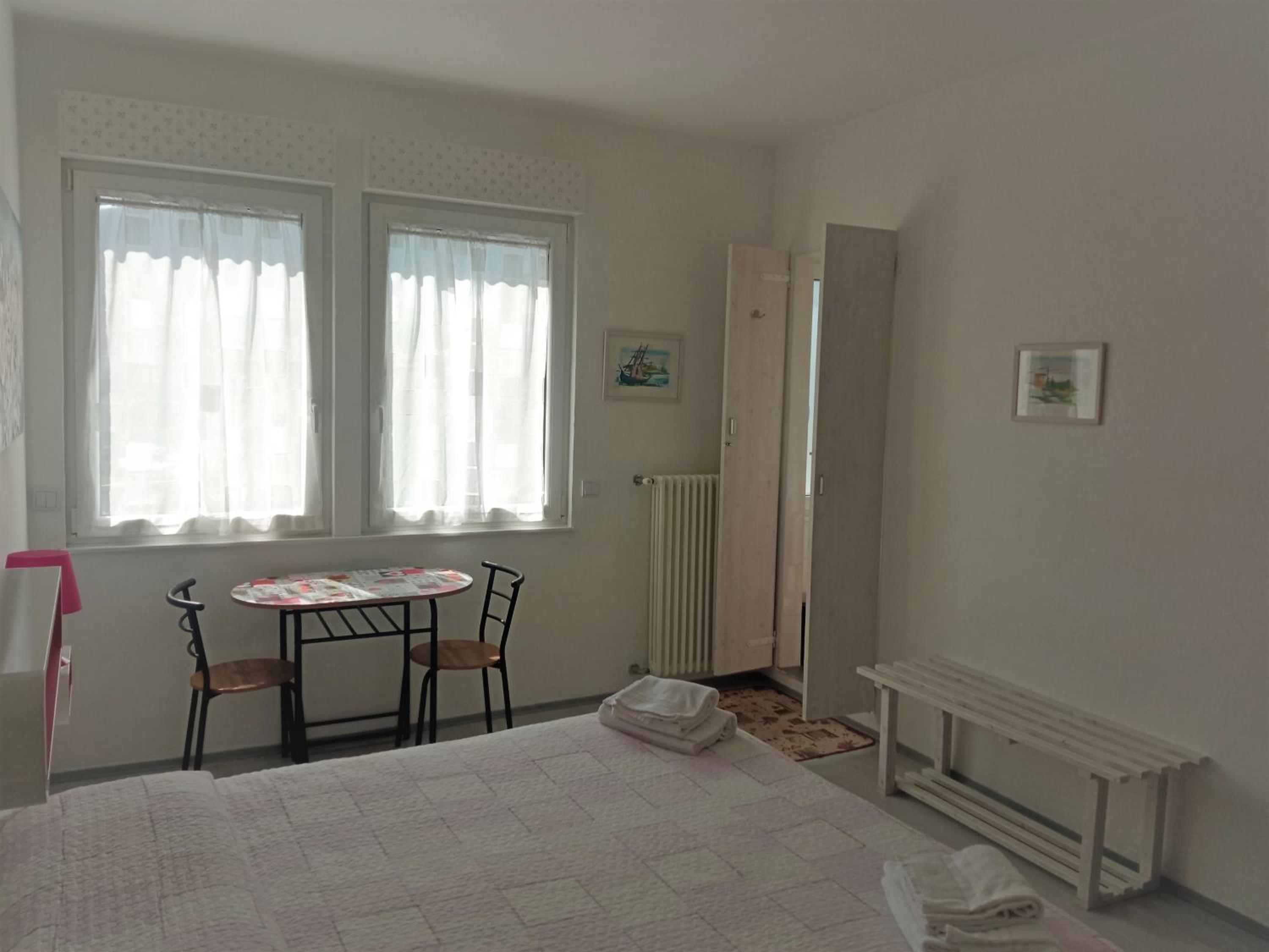 Double or Twin Room with Private Bathroom photo 1