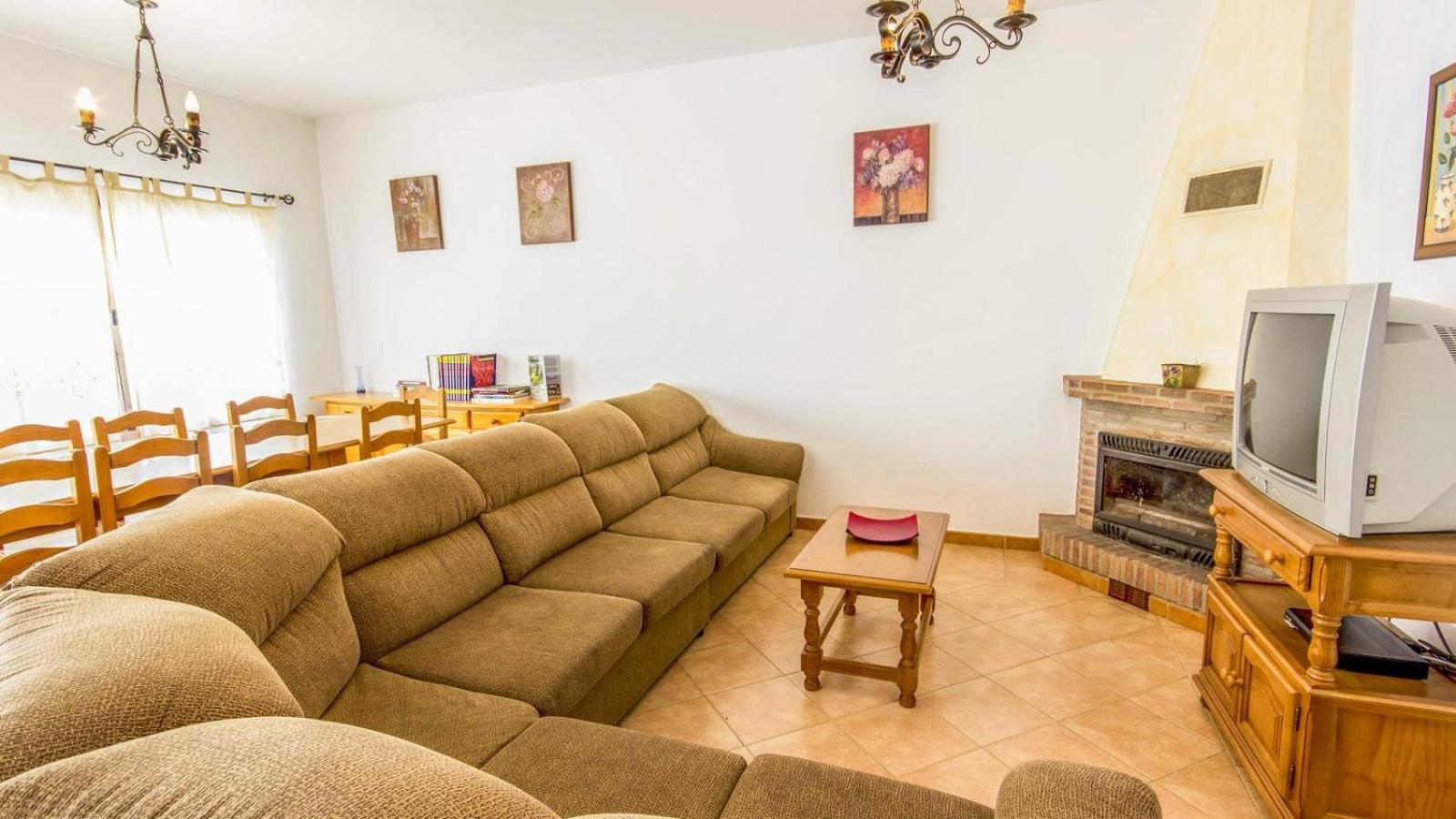 Casa de cinco habitaciones