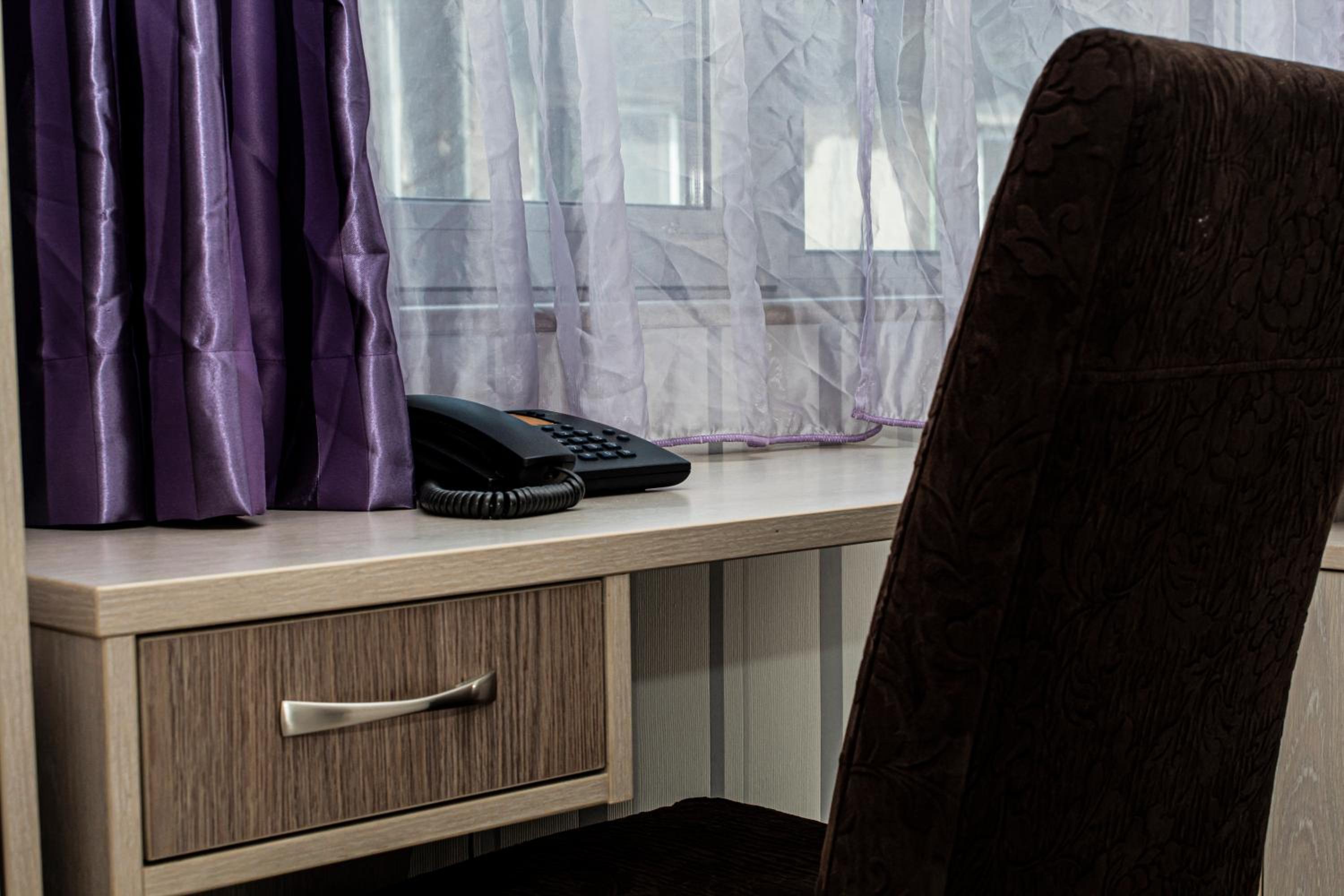Double Room with Two Single Beds - Non-Smoking - Photo 3