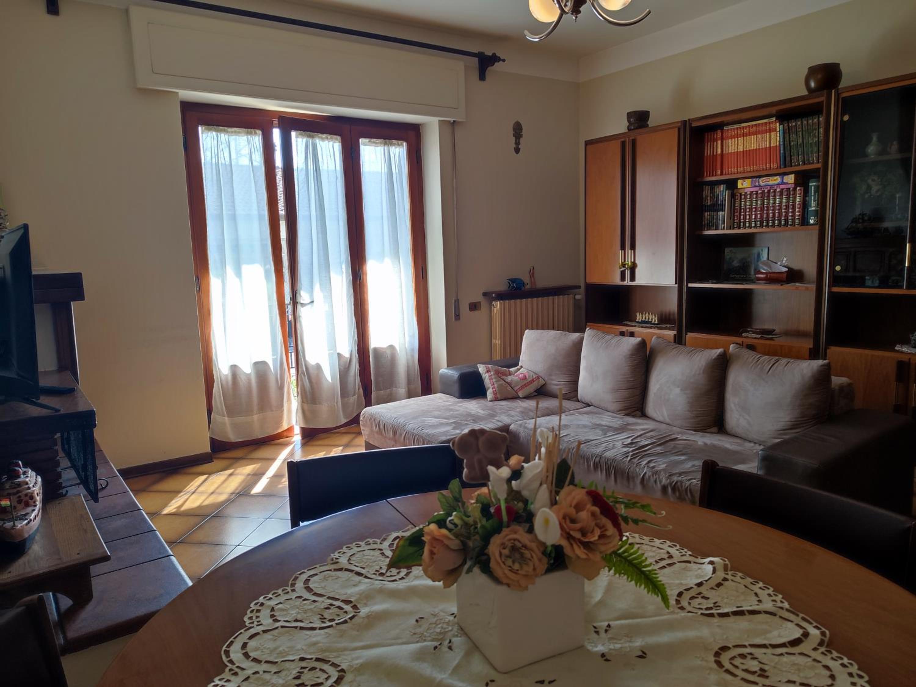 Three-Bedroom Apartment - Photo 27