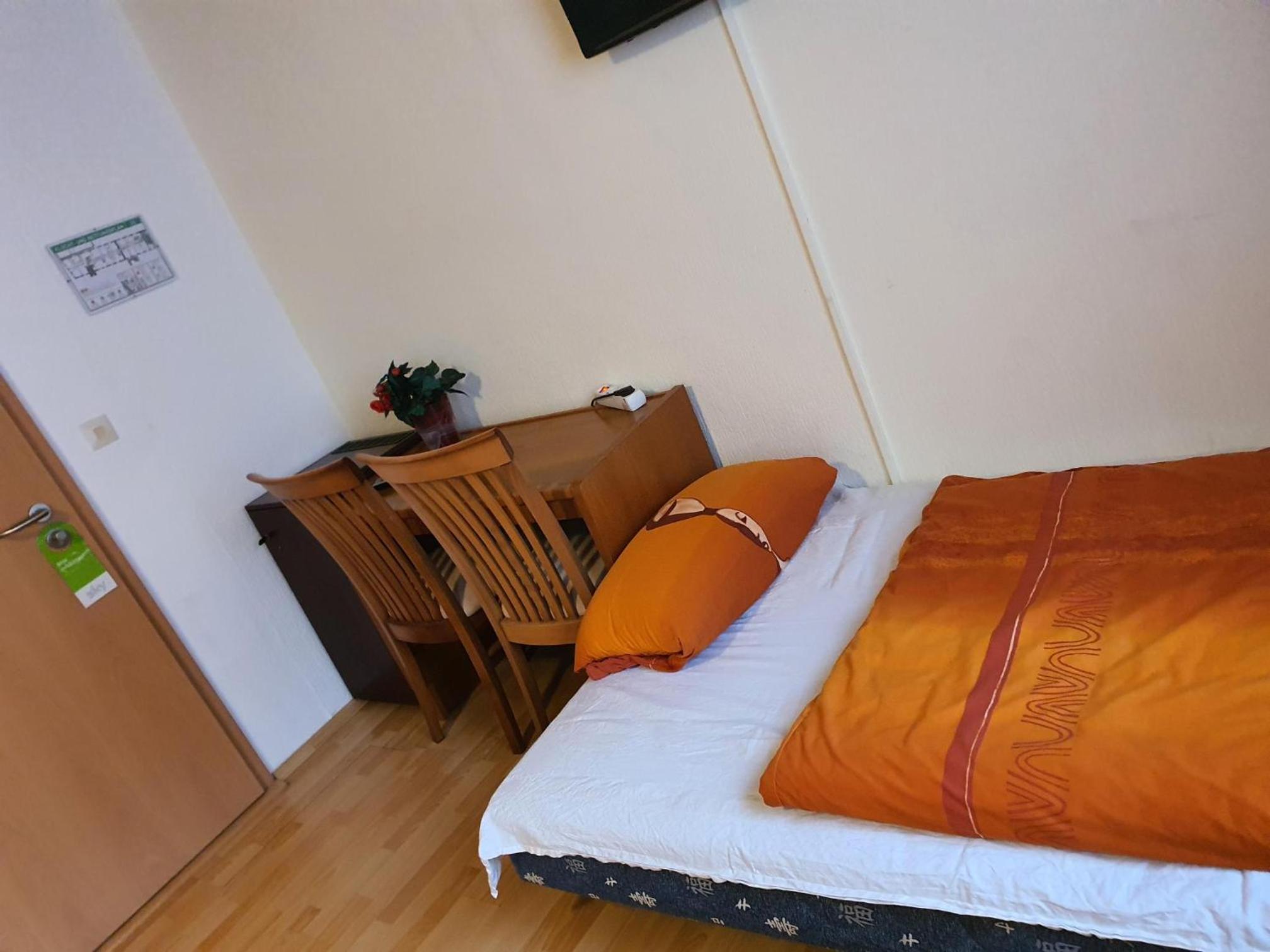 Triple Room - Photo 2
