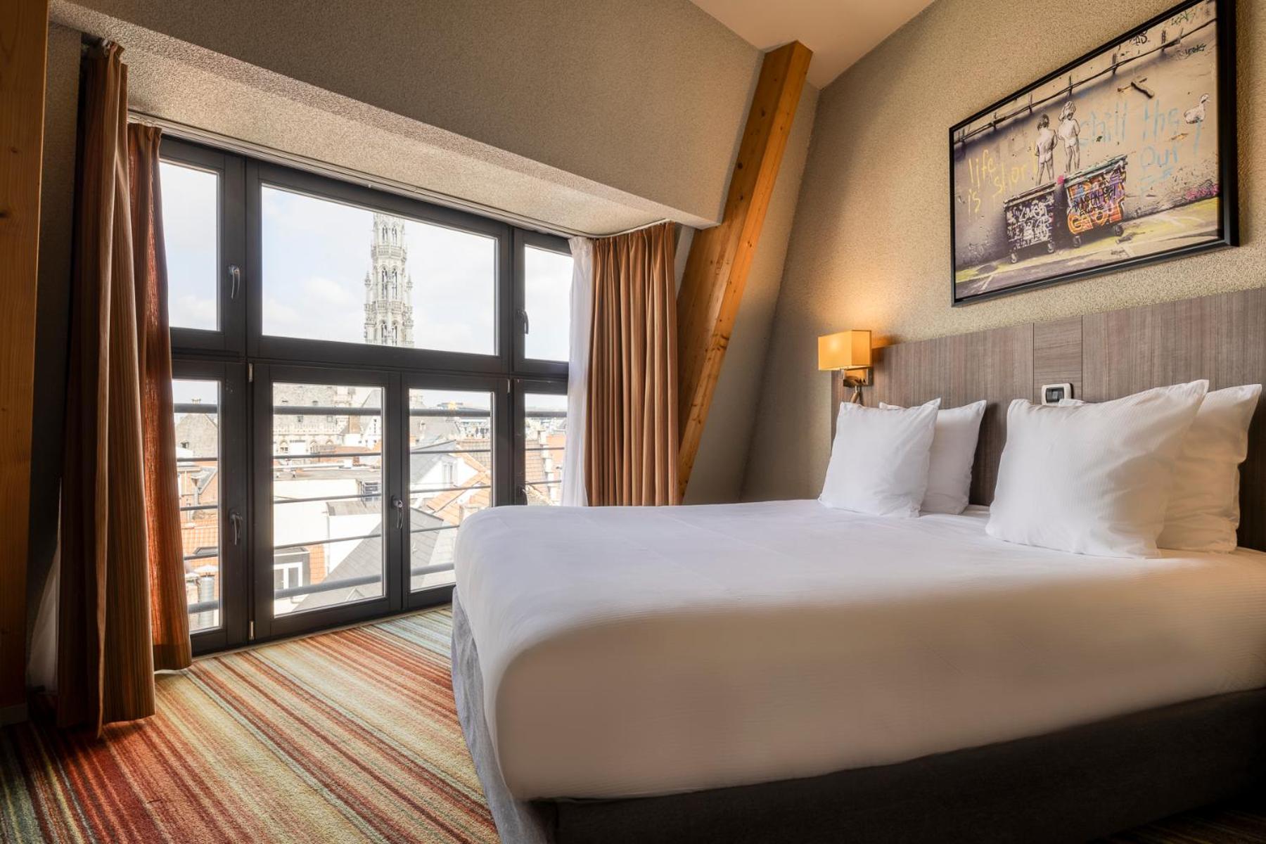 Premium King Room