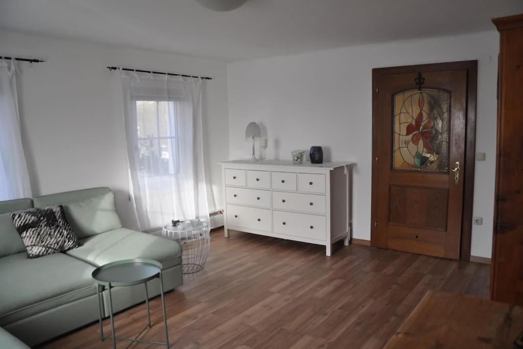 One-Bedroom Apartment photo 3