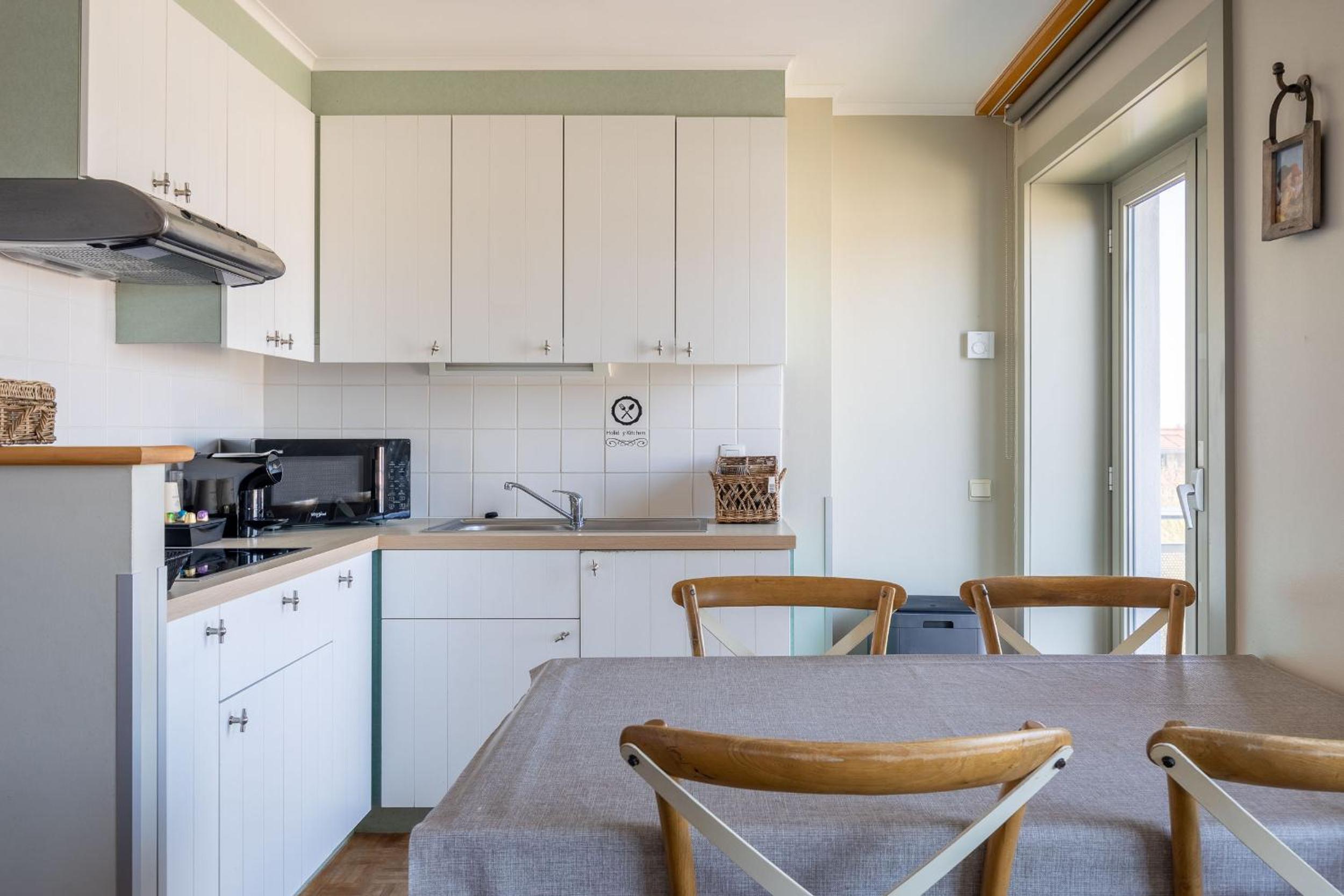 Comfort Apartment - Photo 7