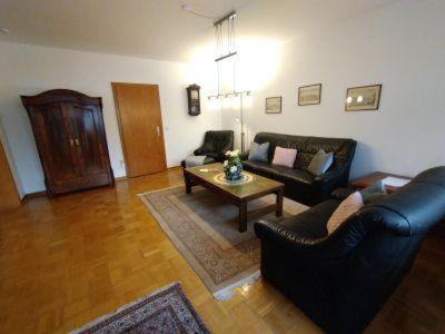 One-Bedroom Apartment with Shower photo 1