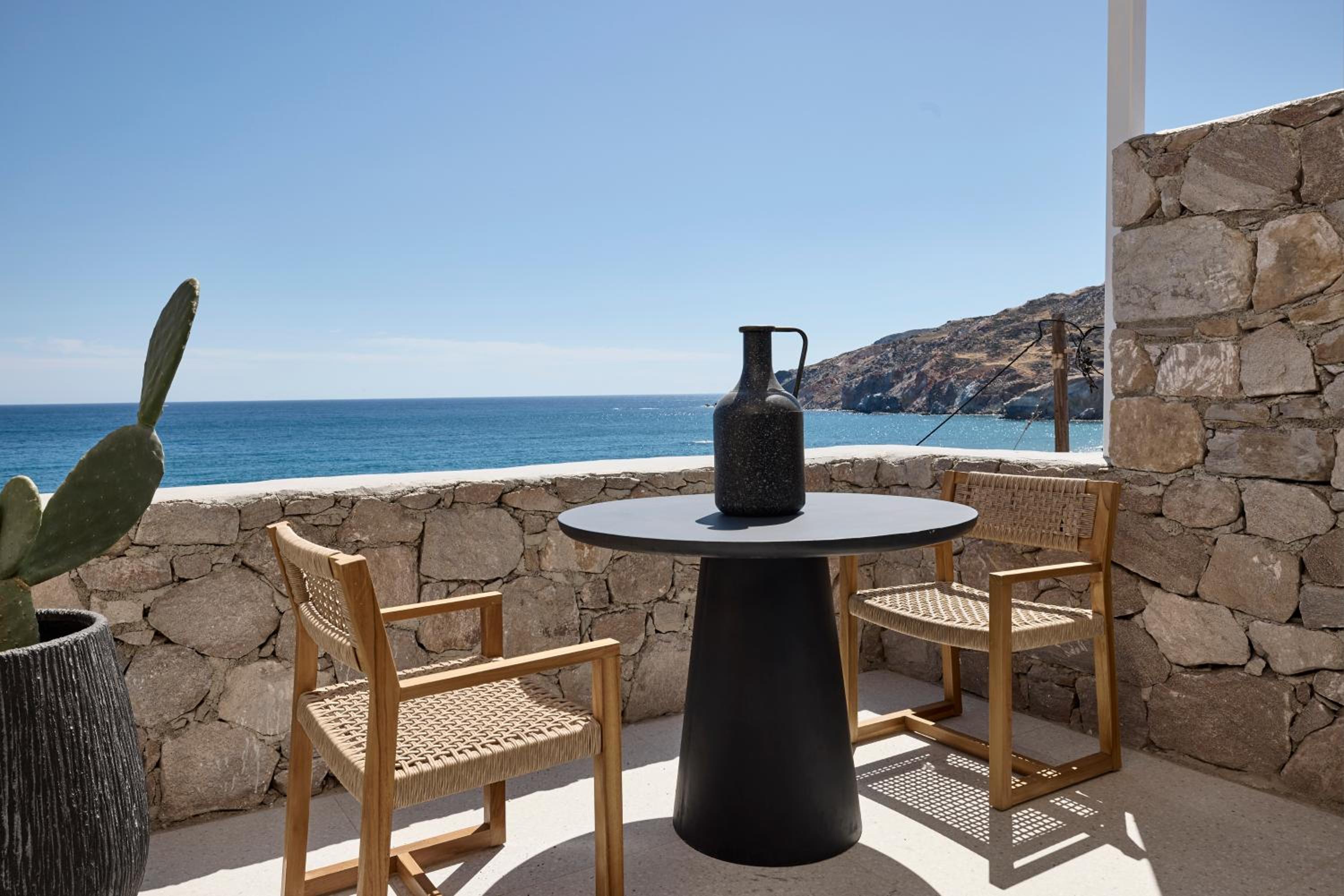 Signature Suite with Sea View - Photo 23