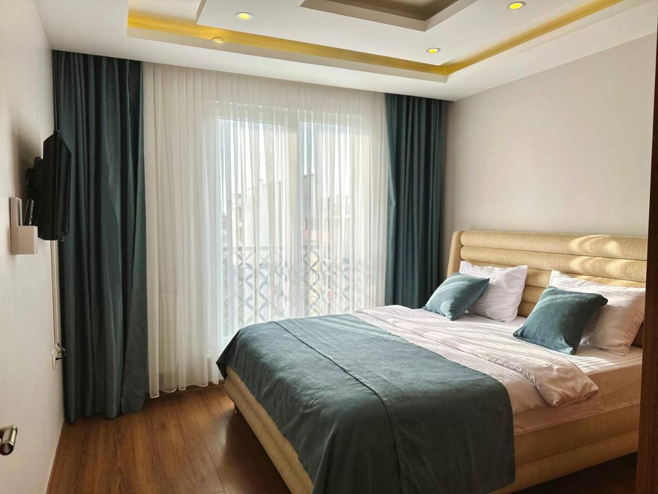  Junior Suite Kısmi Deniz Manzaralı - Photo 18