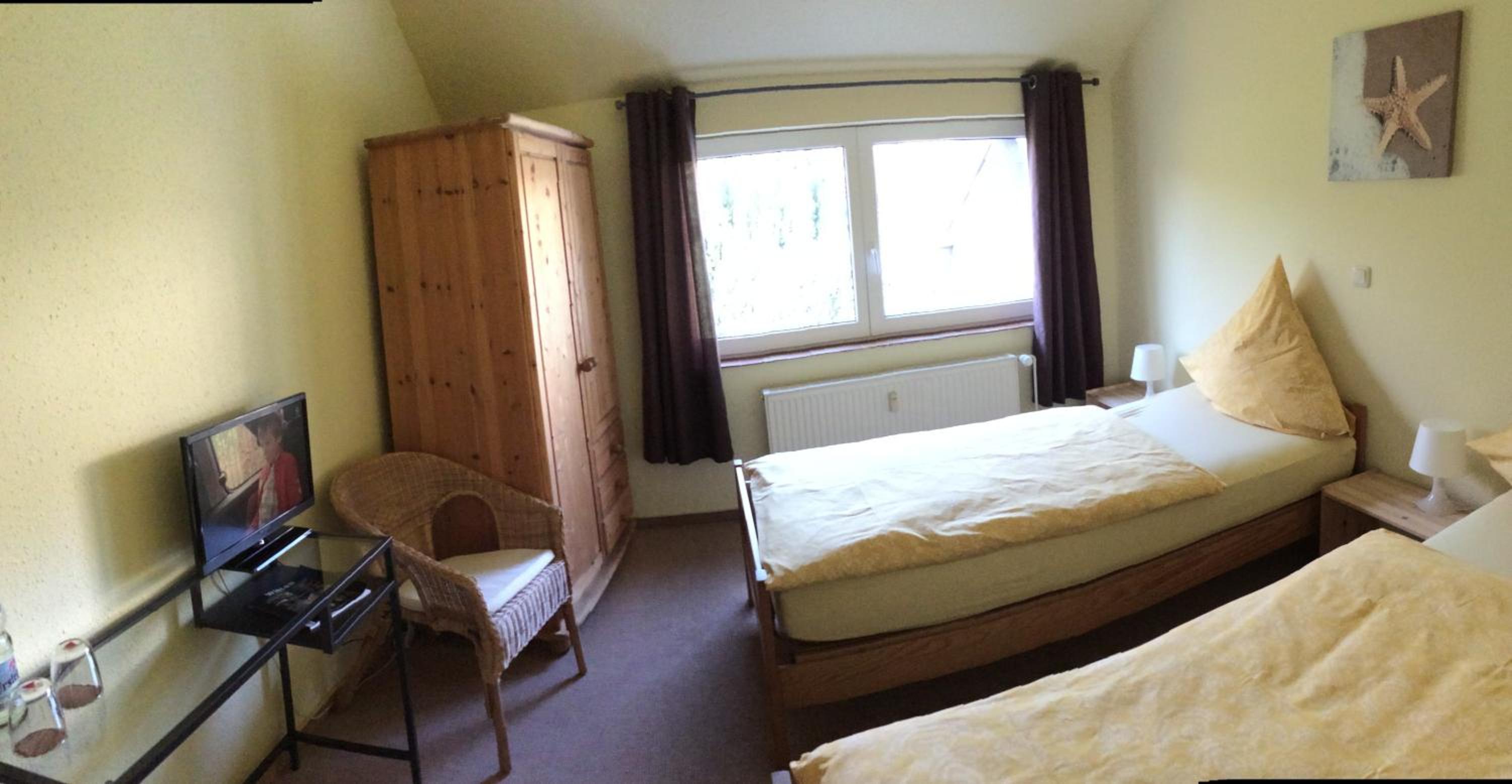 Double or Twin Room photo 3