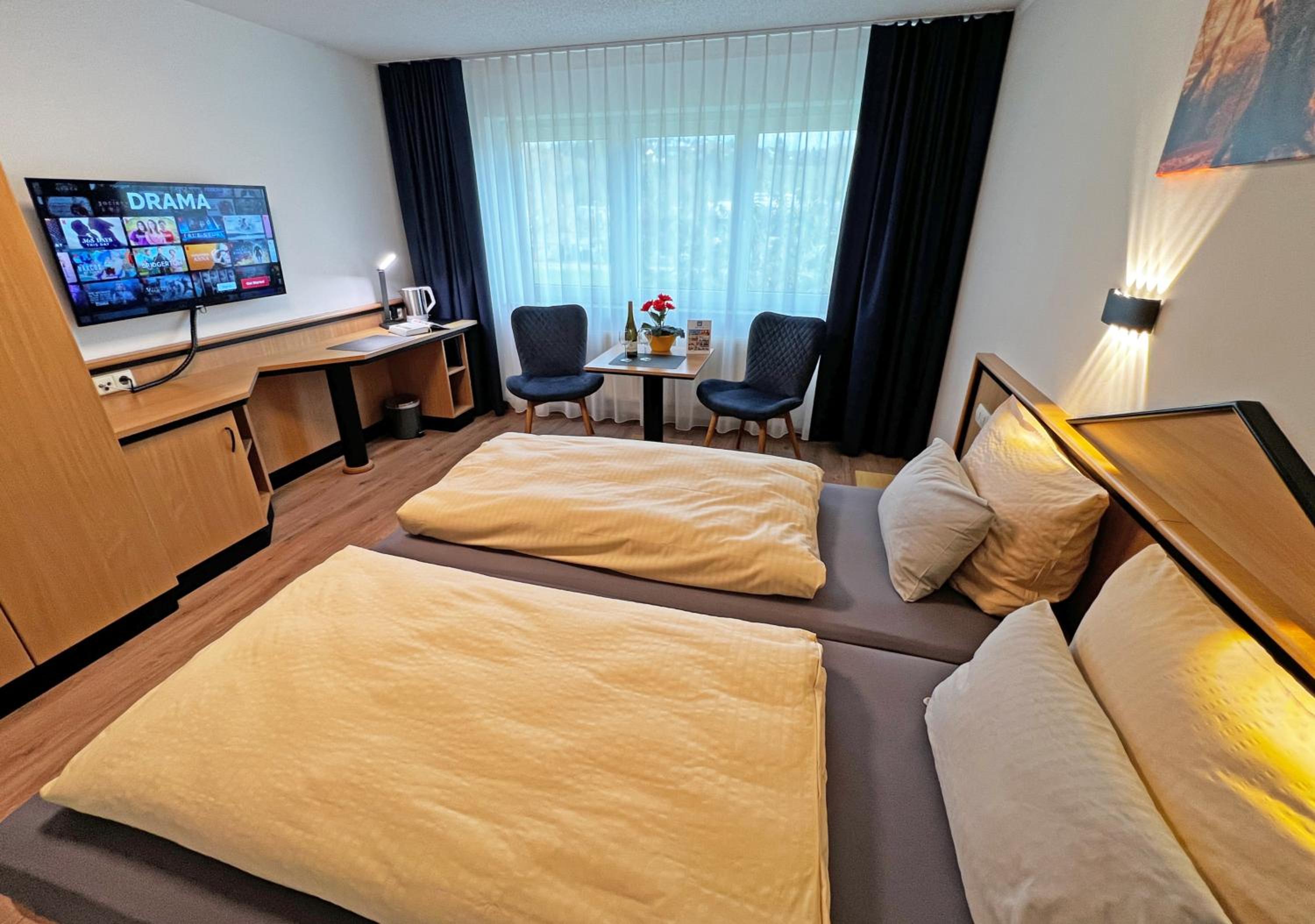 Double Room - Disability Access - Photo 2