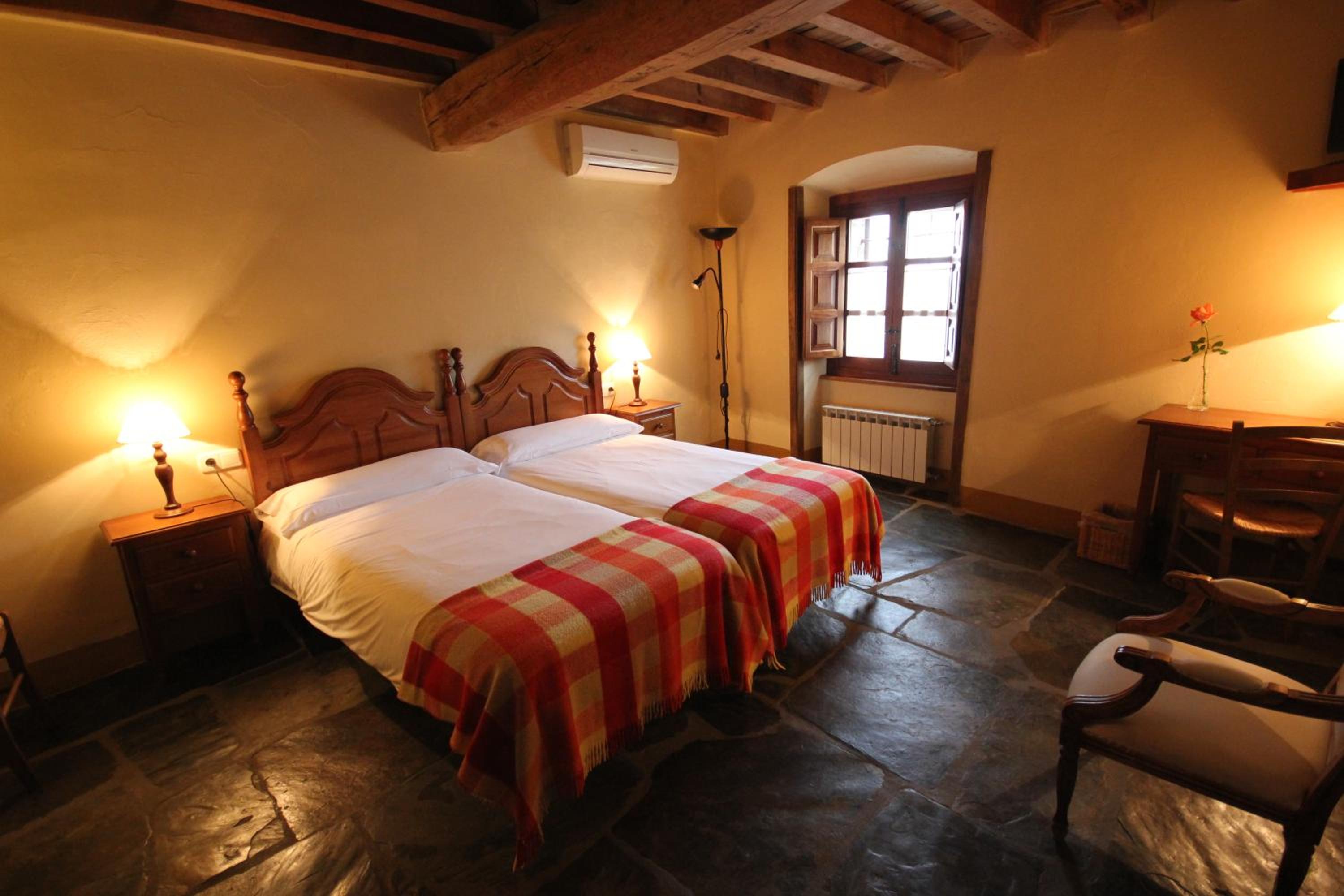 Casa de cinco habitaciones