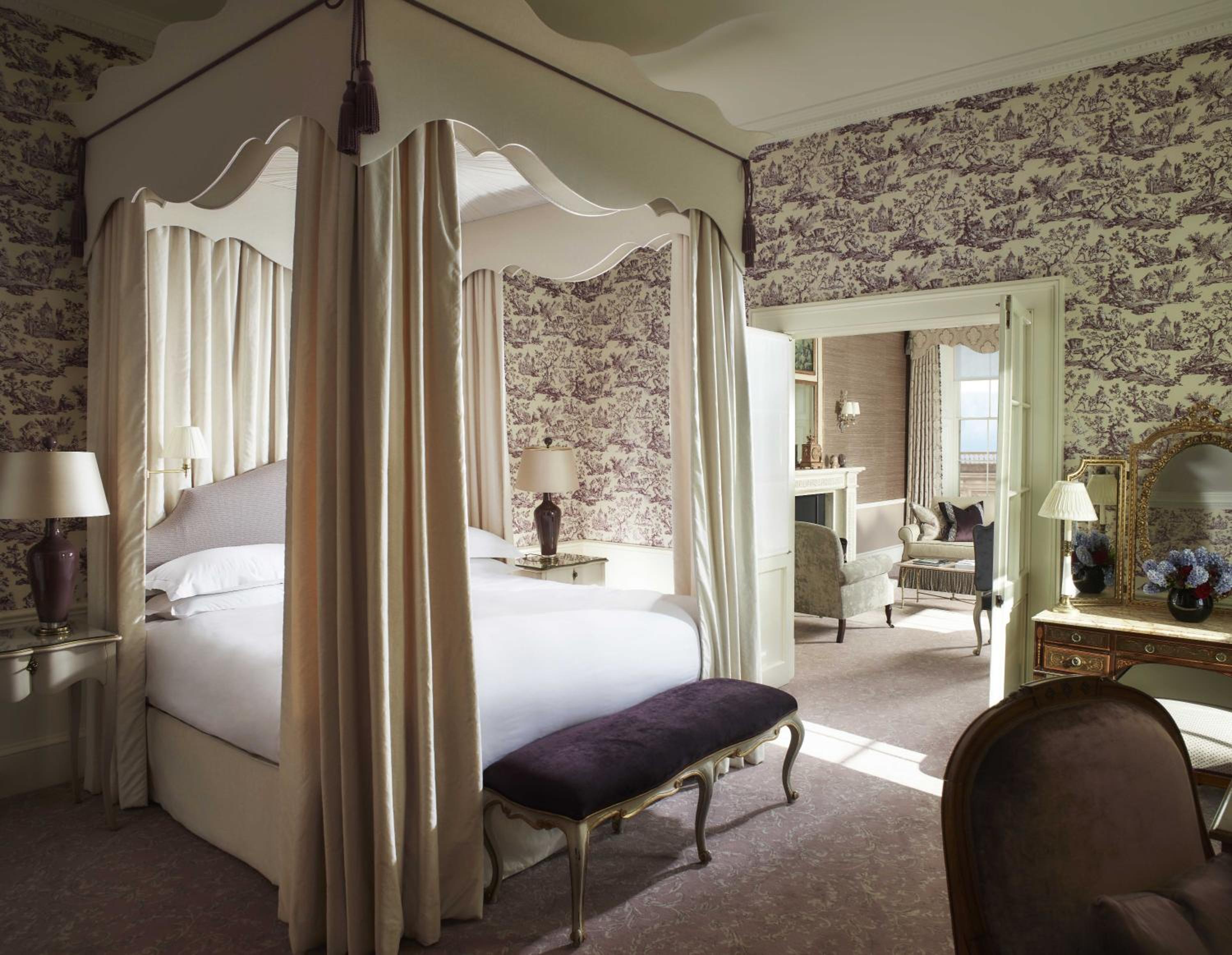 Deluxe Suite (Non Smoking) photo 1