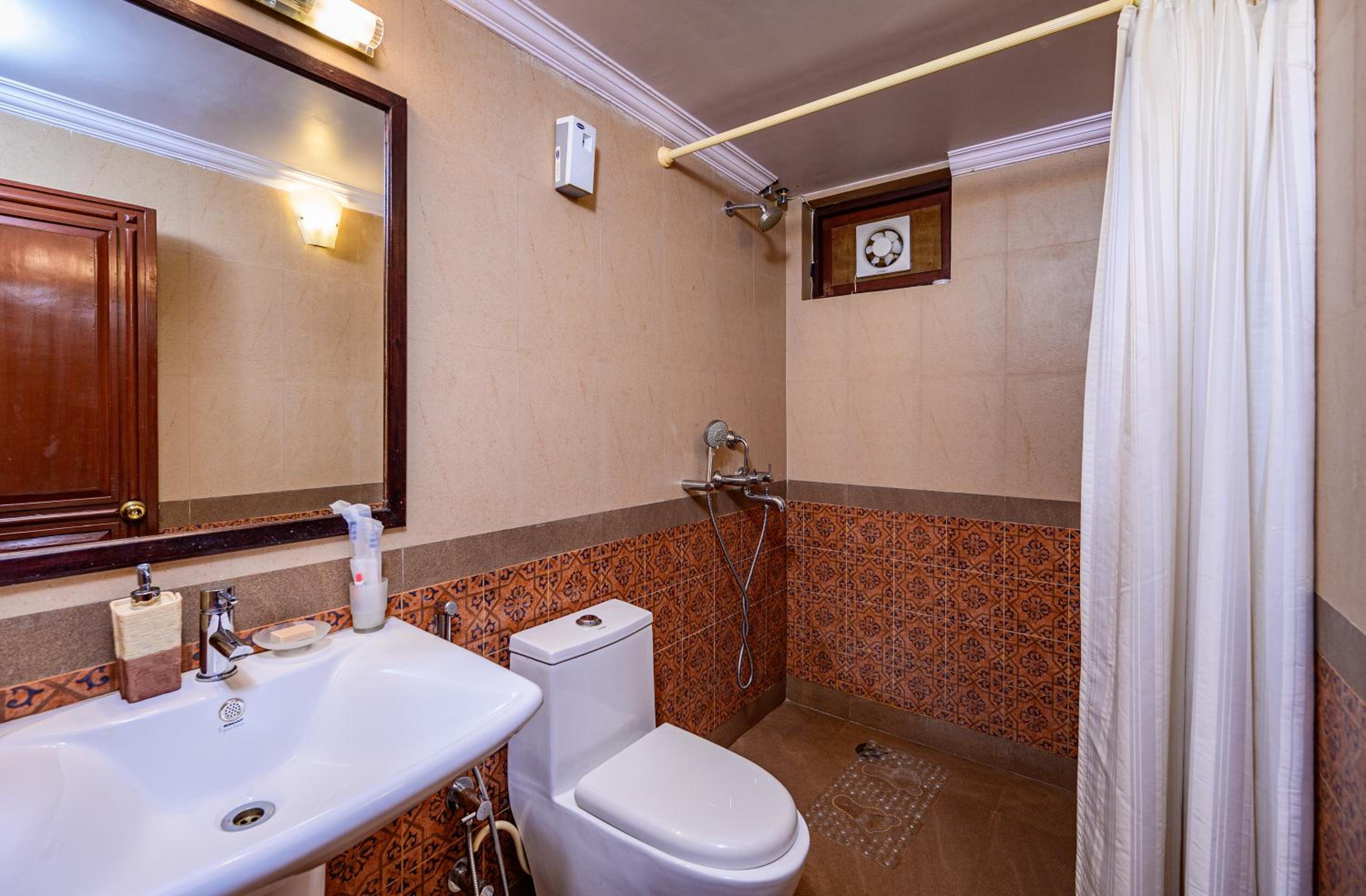 Heritage Romance - Complimentary Evening Tea, 10% off on Laundry Service - Photo 7