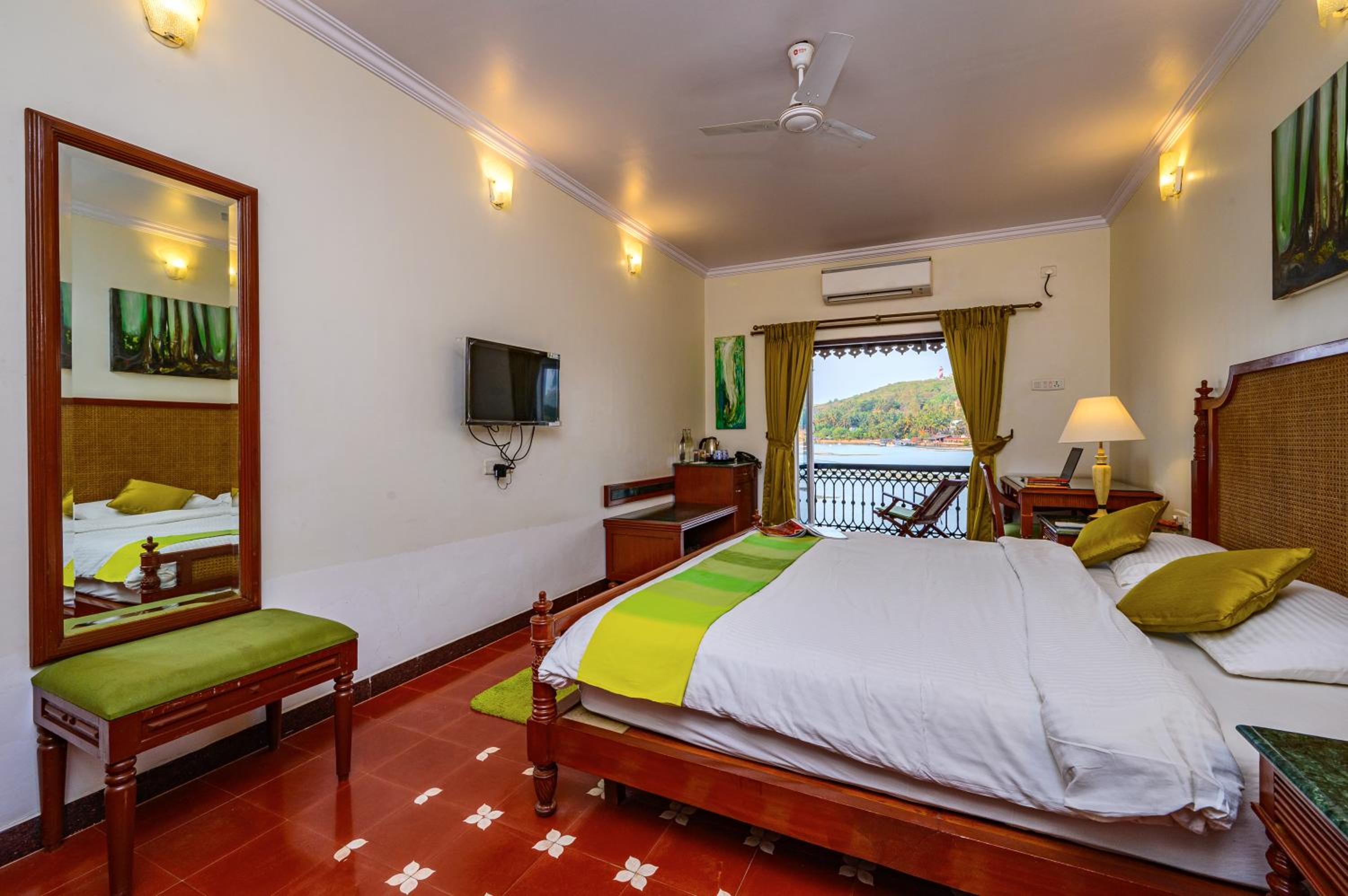 Heritage Smart  -Complimentary Evening Tea, 10% off on Laundry Service - Photo 2