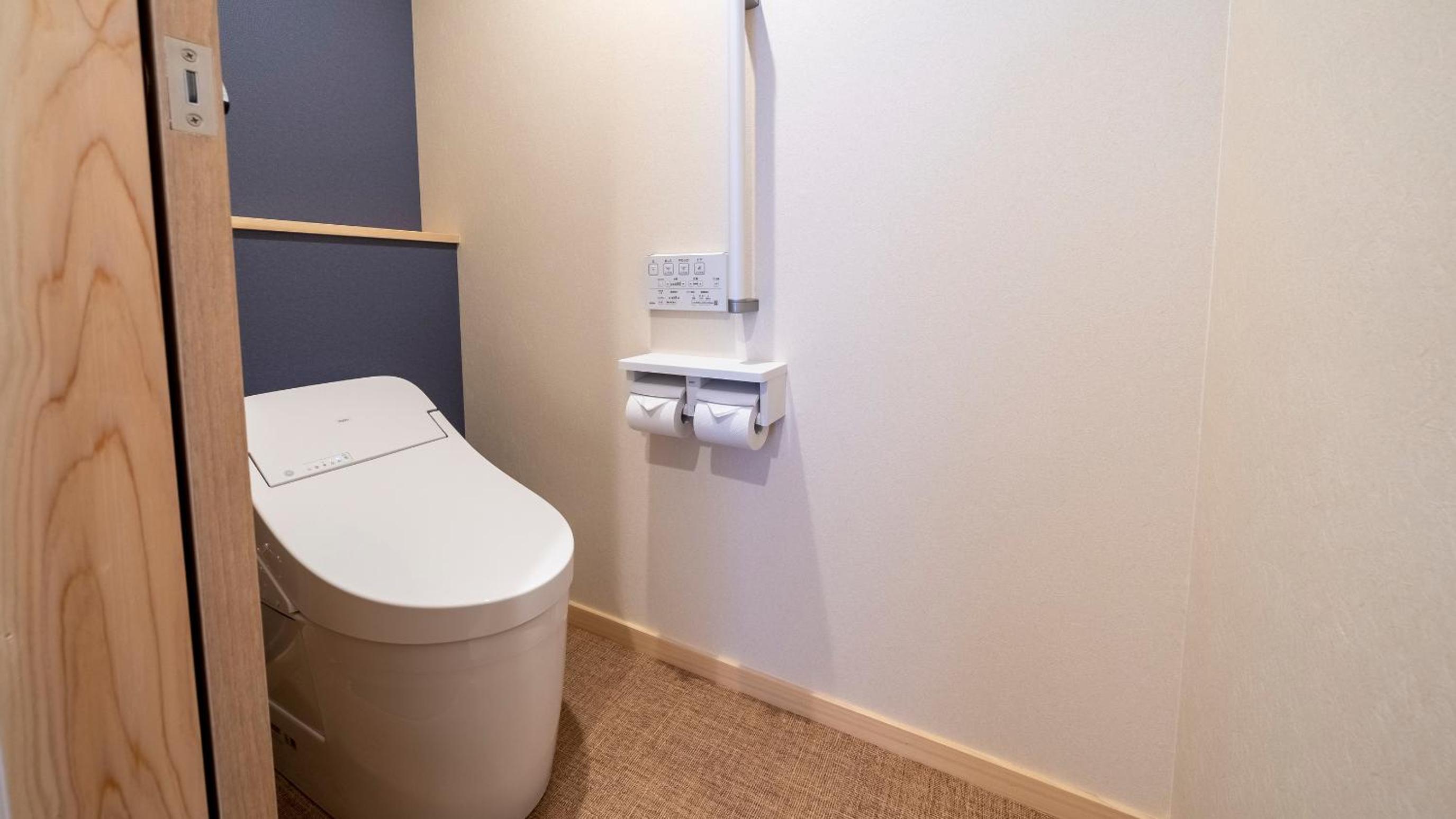 Renewal Twin Room with Private Hot Spring Bath photo 2
