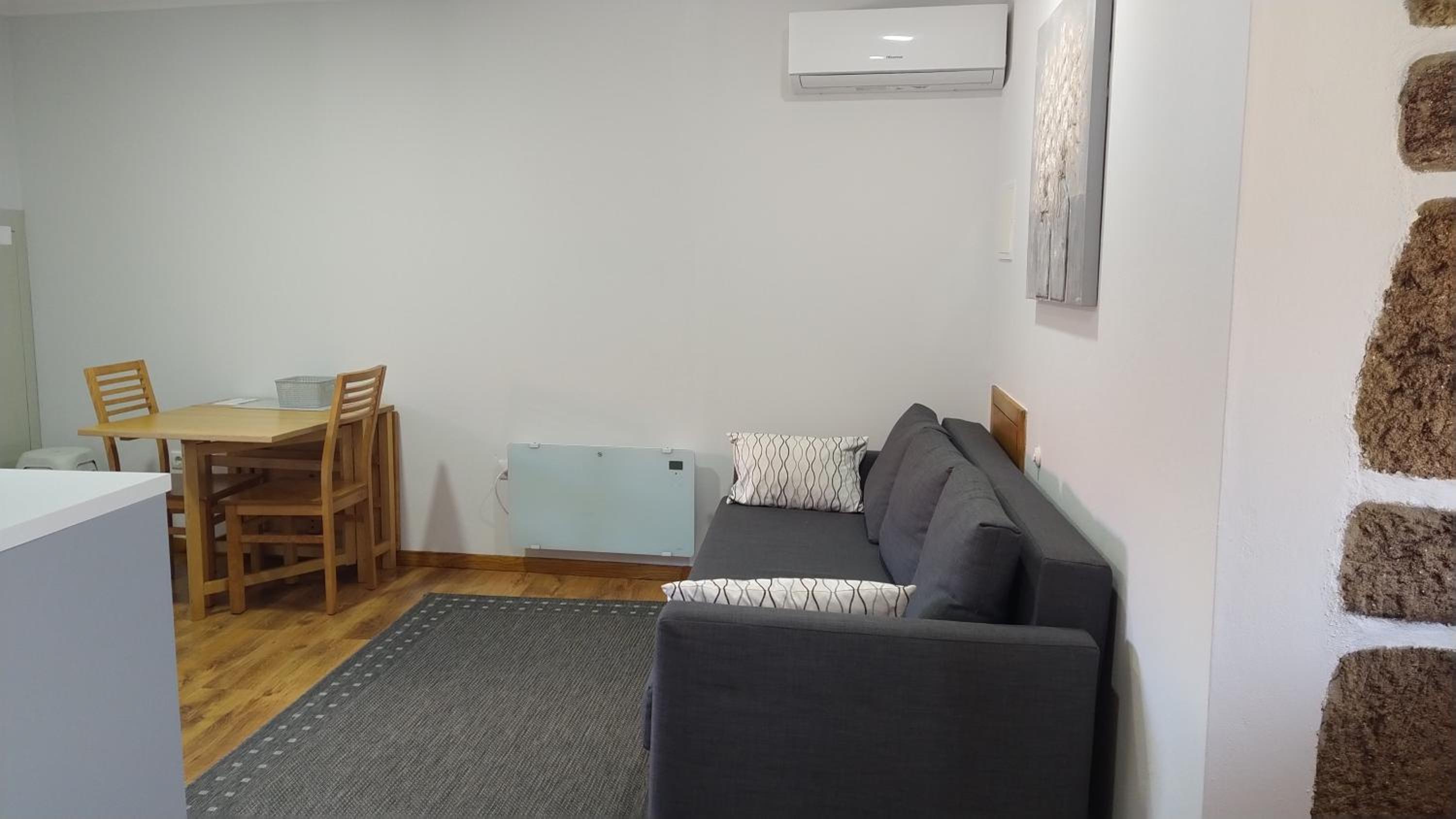 Apartment - Photo 8