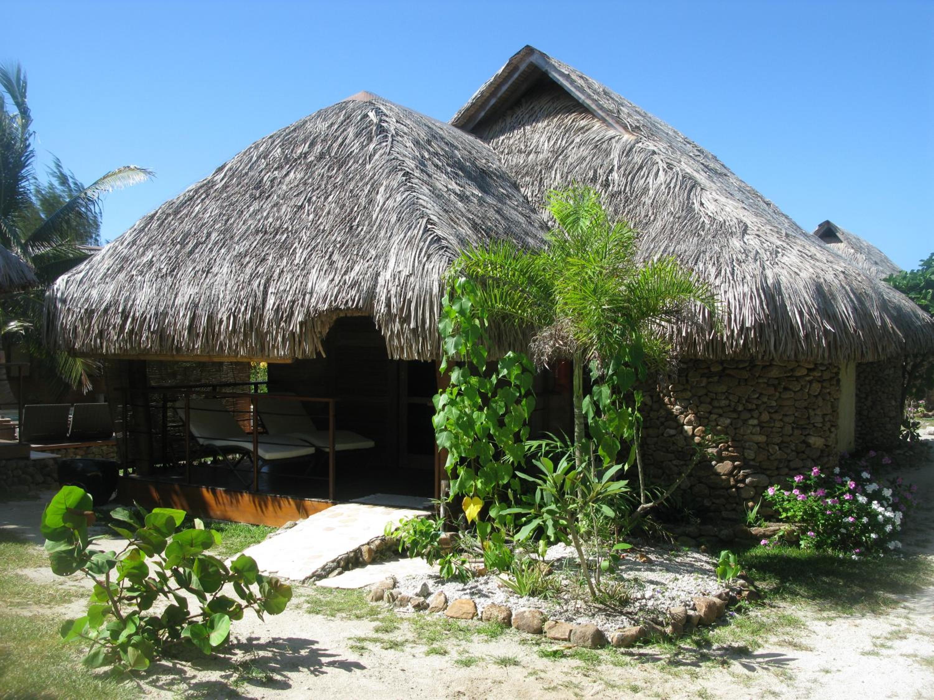 Bungalow with Garden View photo 3