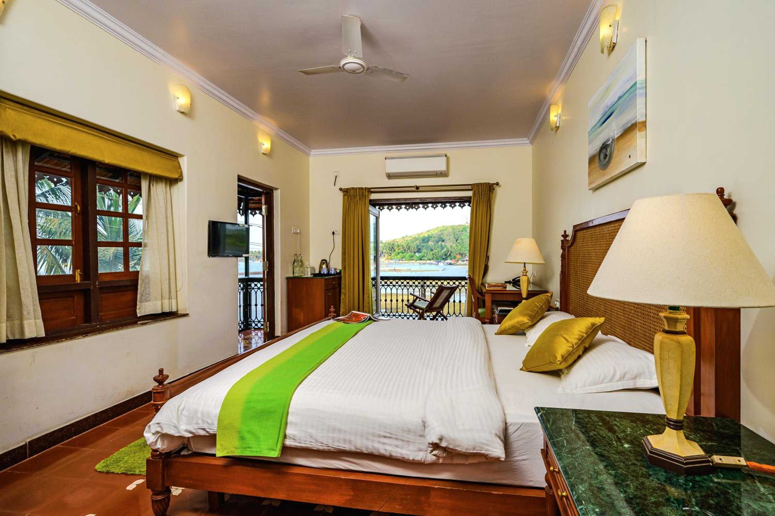 Heritage Splendor  - Complimentary Evening Tea, 10% off on Laundry Service - Photo 2