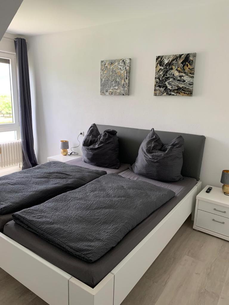 Two-Bedroom Apartment with Balcony photo 3