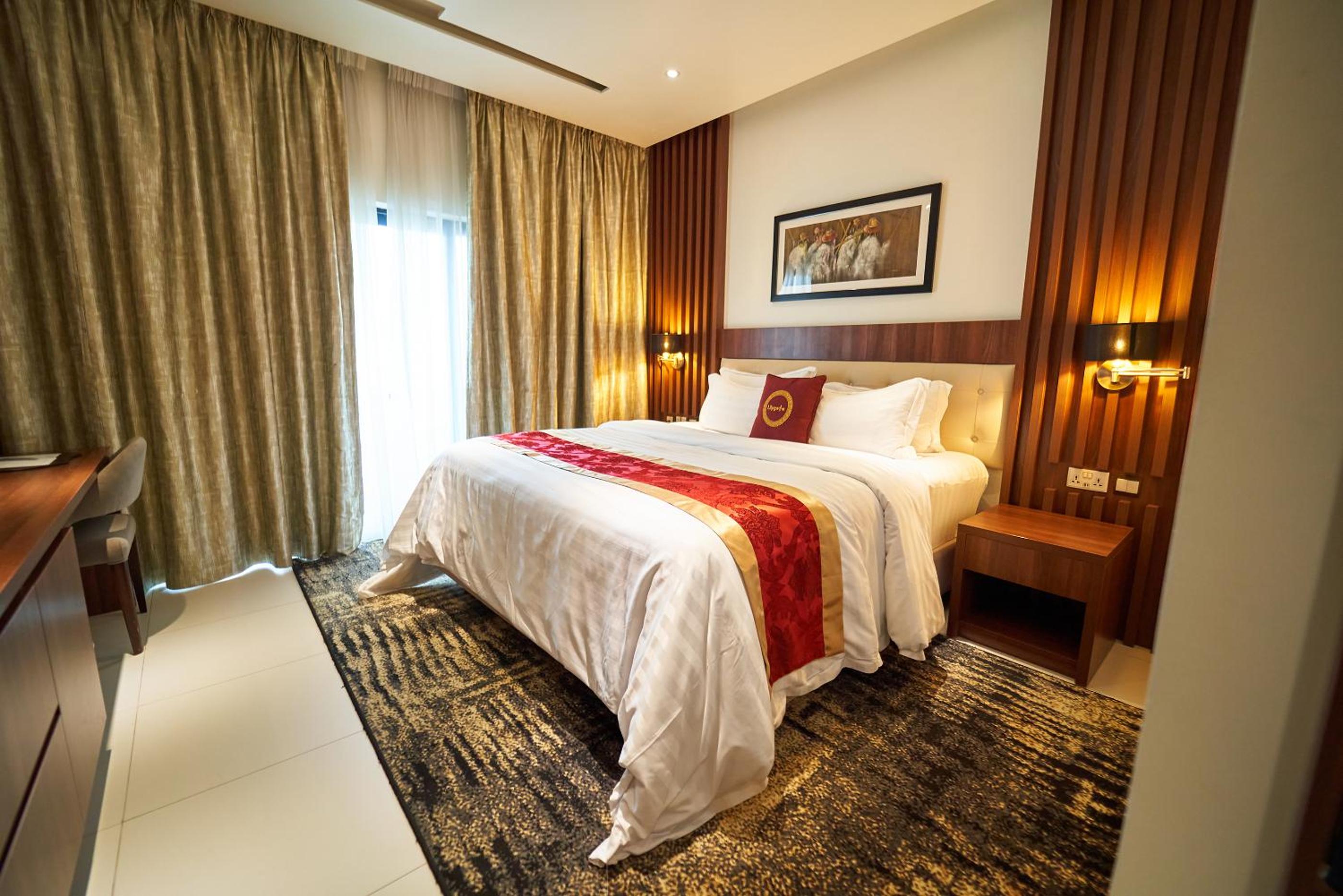 Deluxe Room - Photo 2