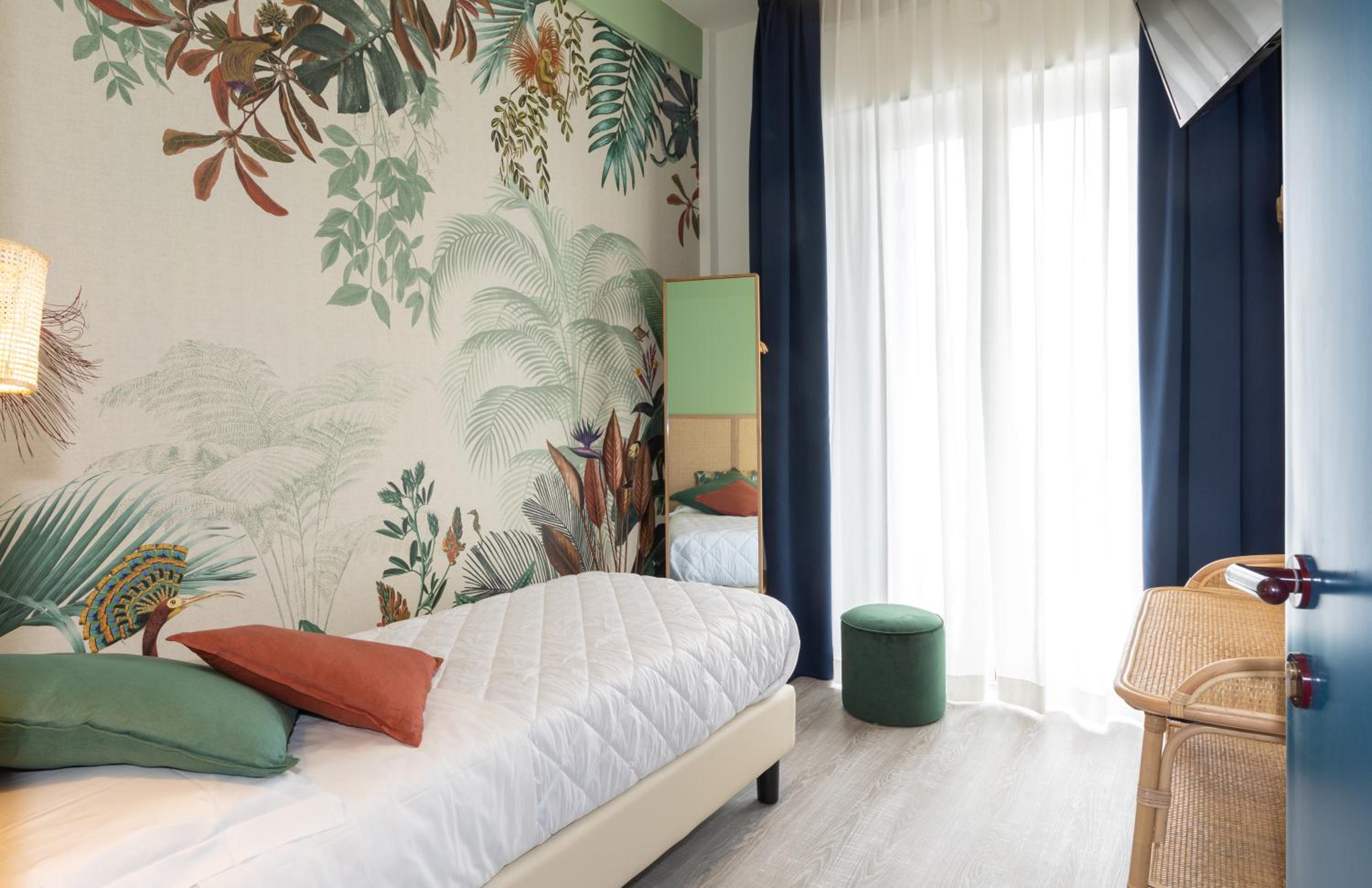 Single Room photo 2