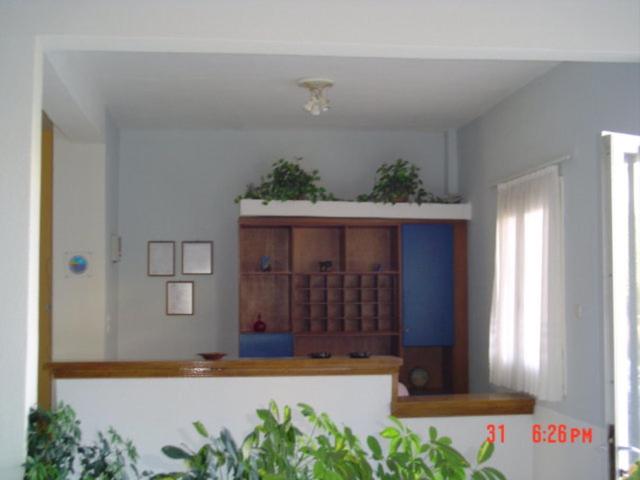 Family Room with Balcony photo 3