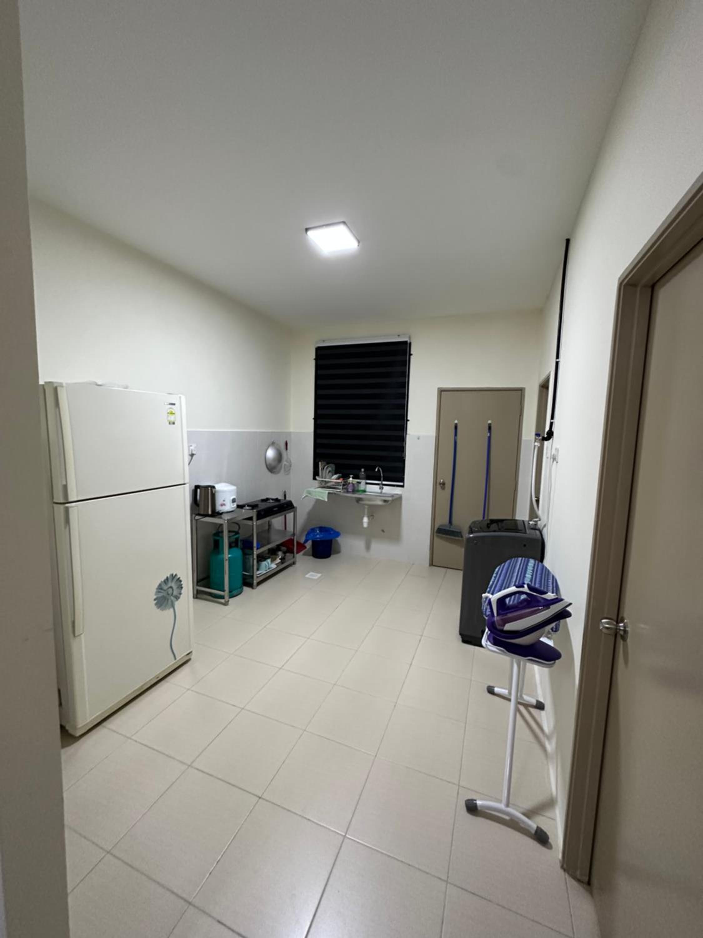 Three-Bedroom House photo 3