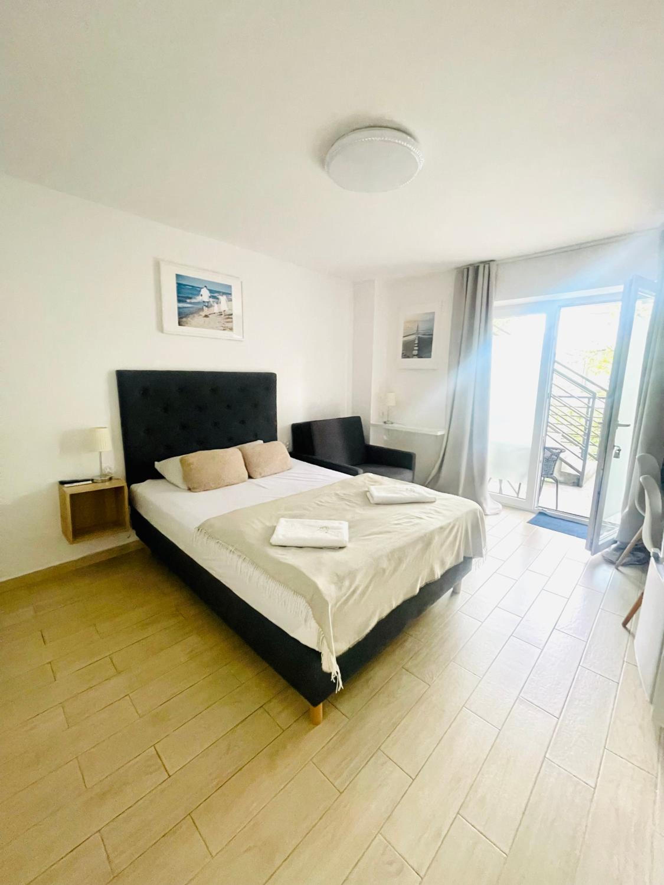 Triple Room with Bathroom photo 1