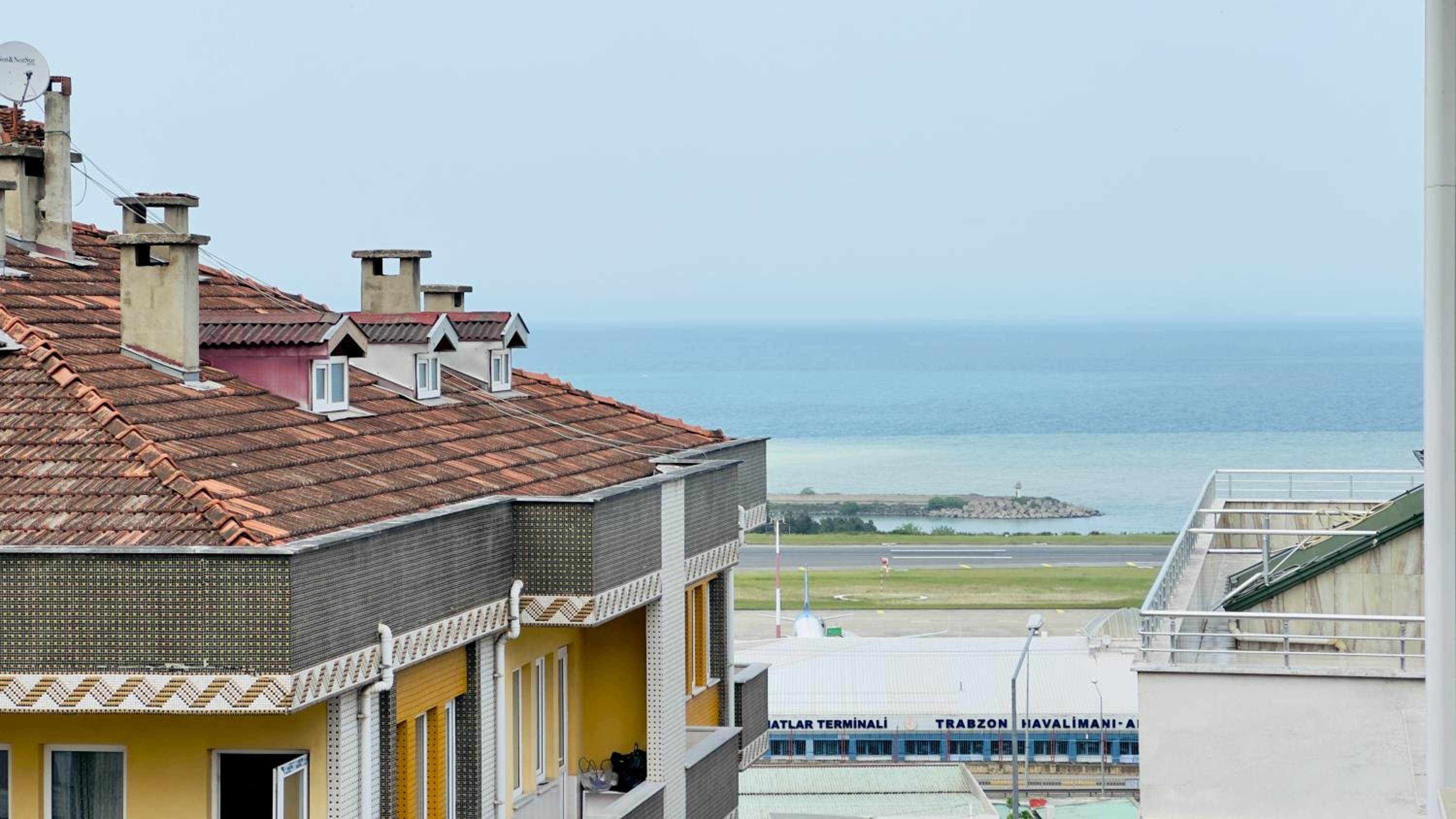 Junior Suite Kısmi Deniz Manzaralı - Photo 3
