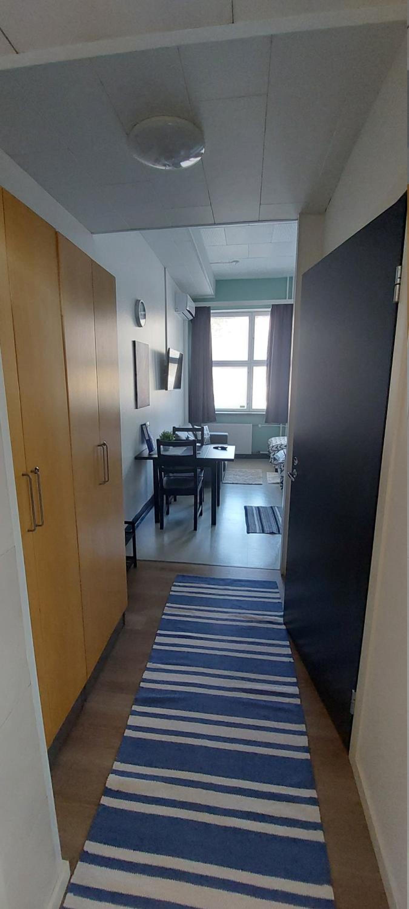 Twin Room - Photo 6