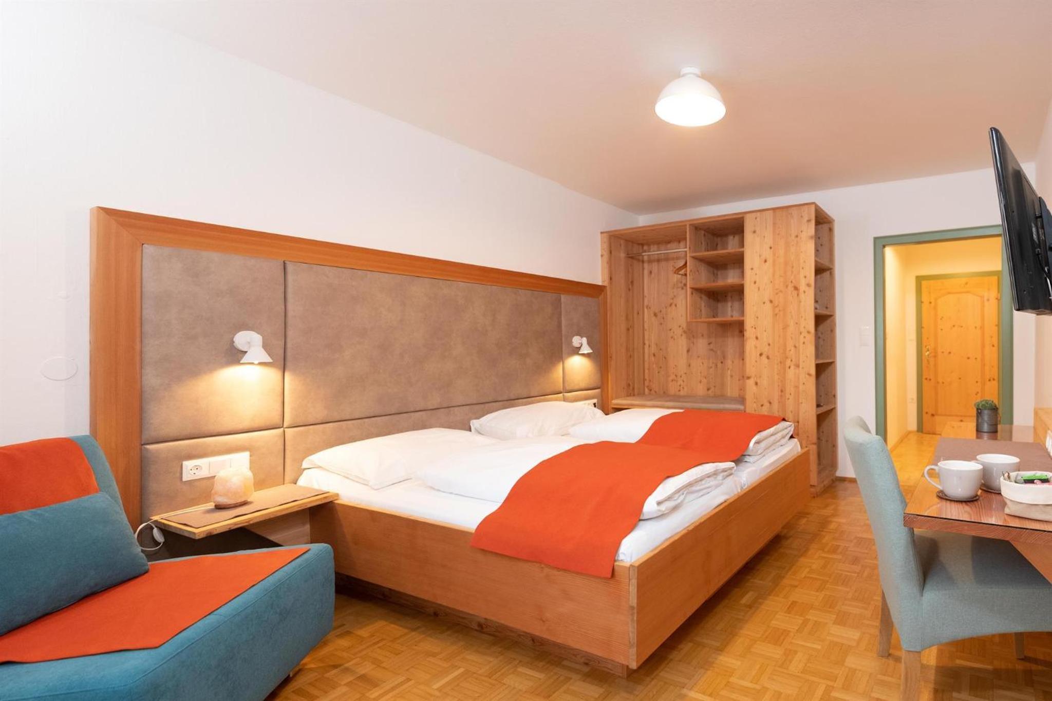 Double Room with Garden View - Photo 1