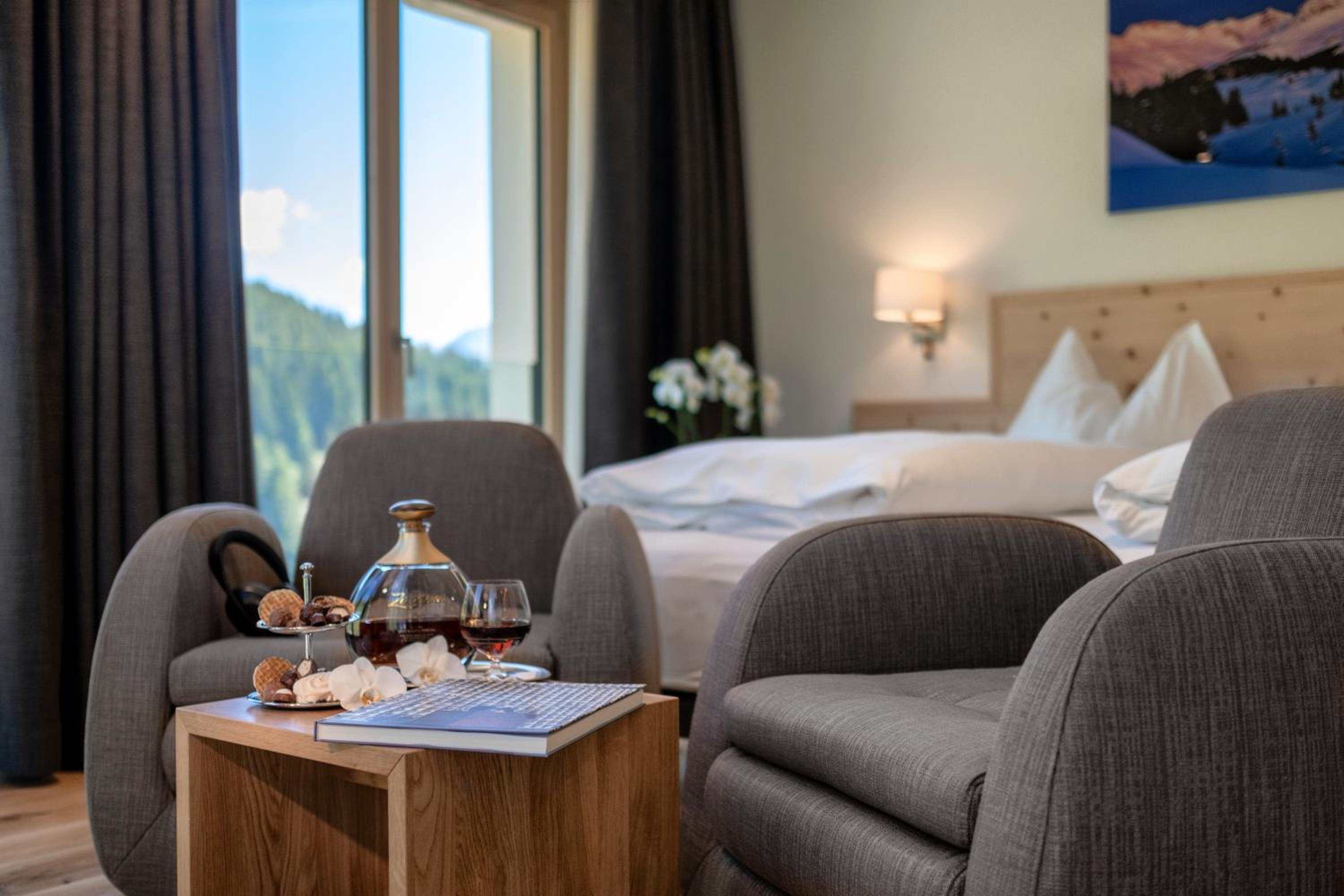 Double Room with Mountain View - Photo 4