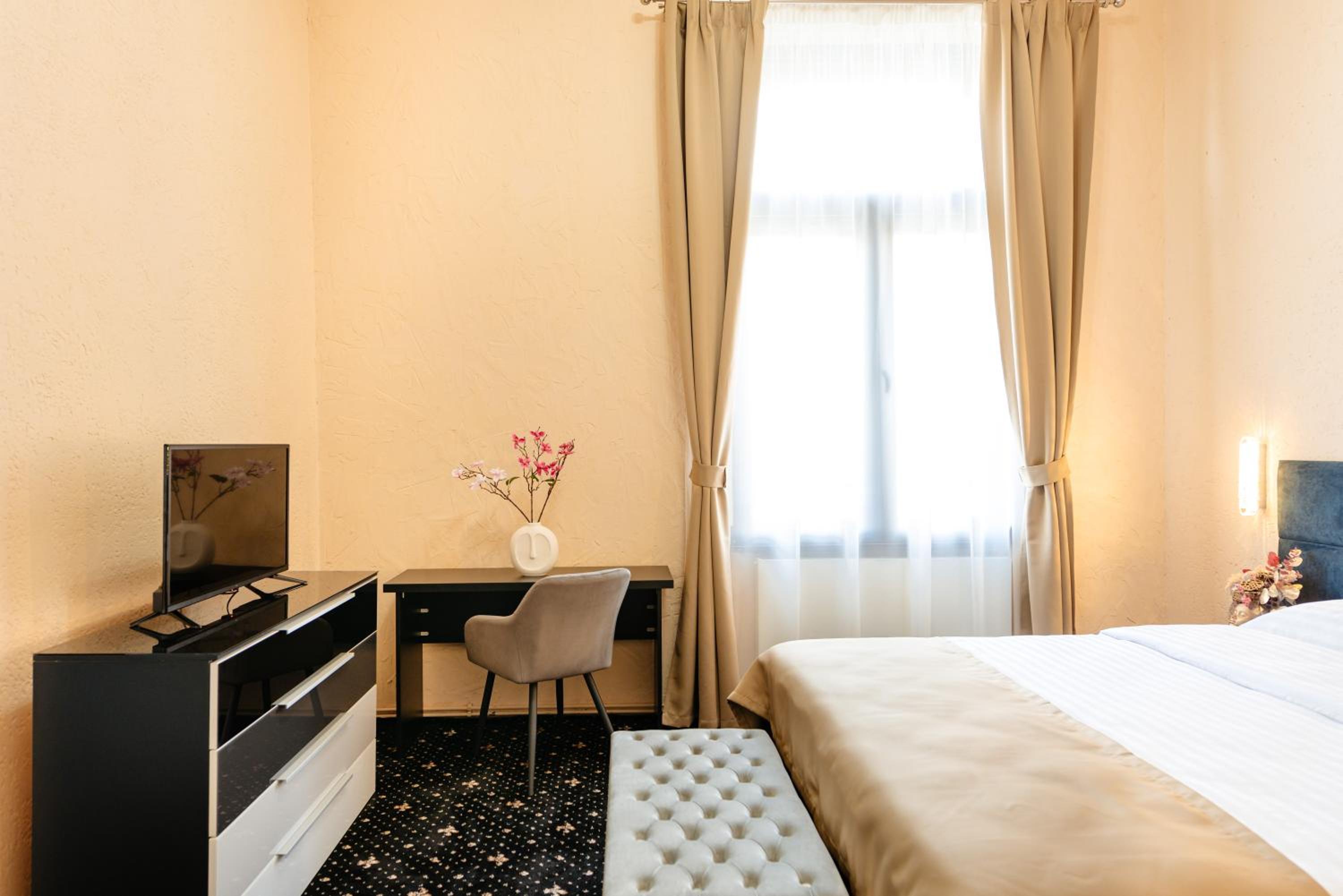 Superior Suite photo 2