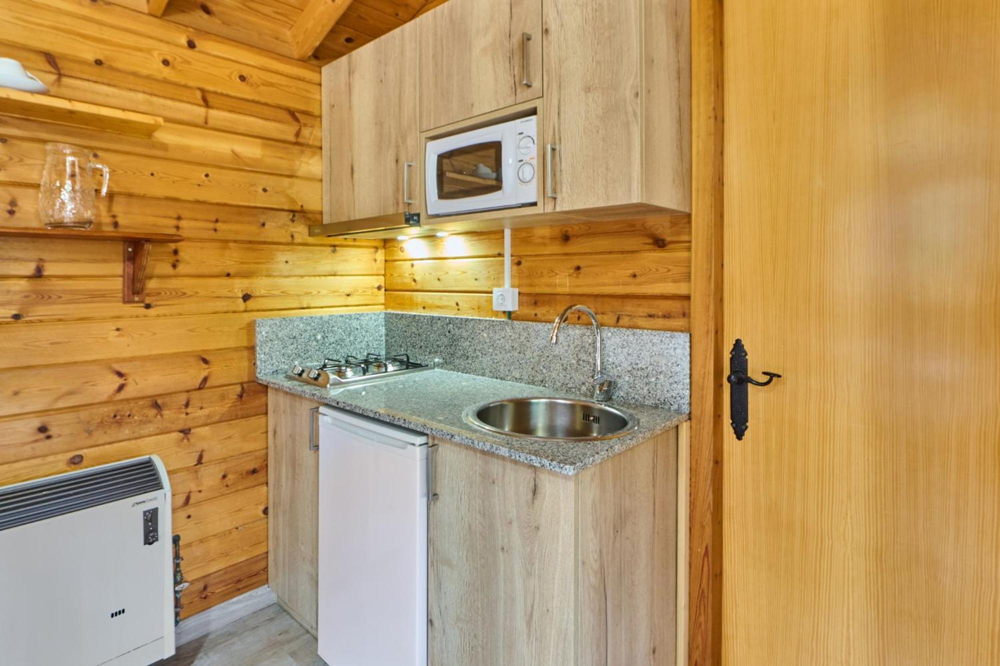 One-Bedroom Bungalow photo 2