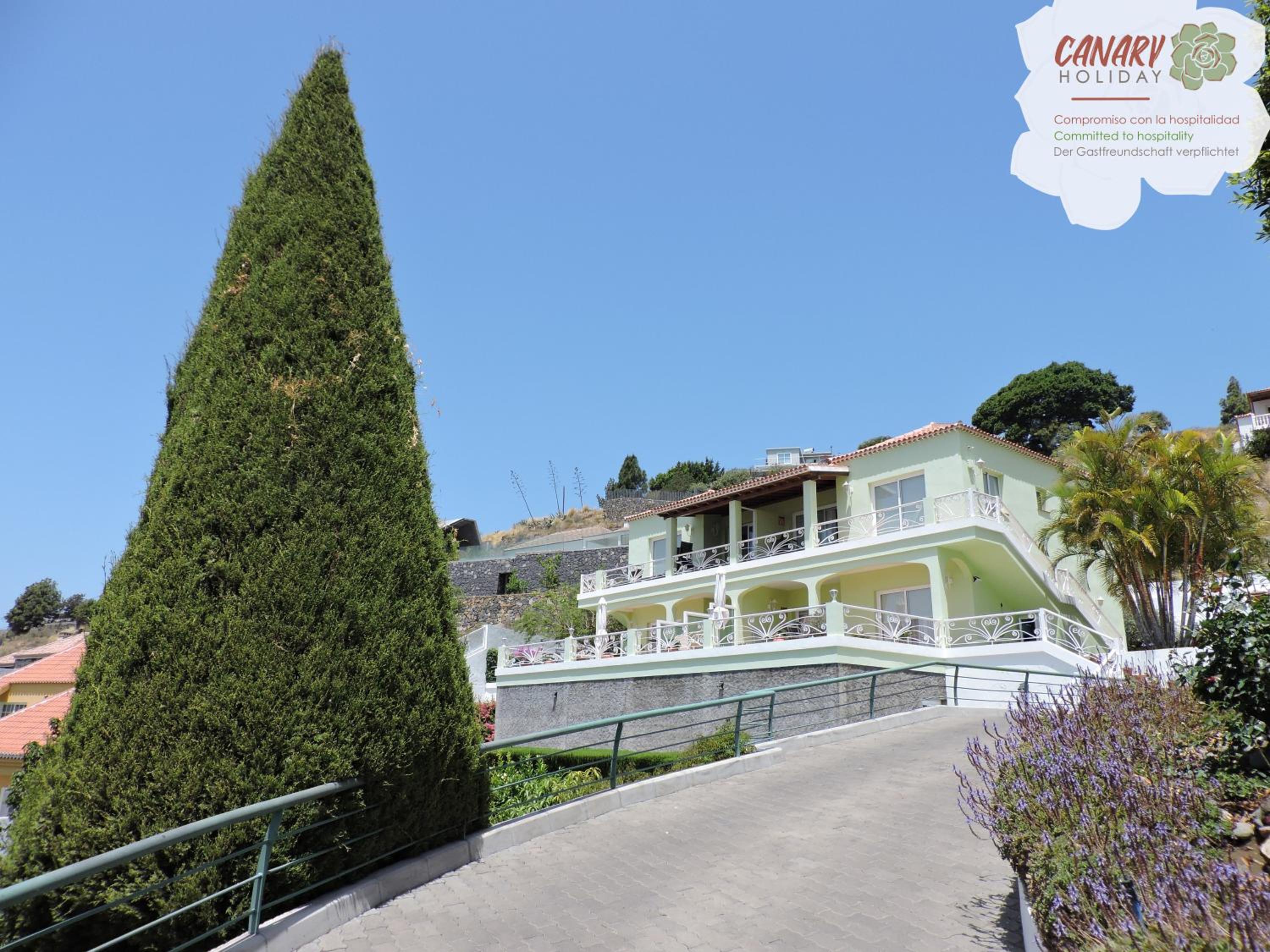 Apartment with Sea View photo 2