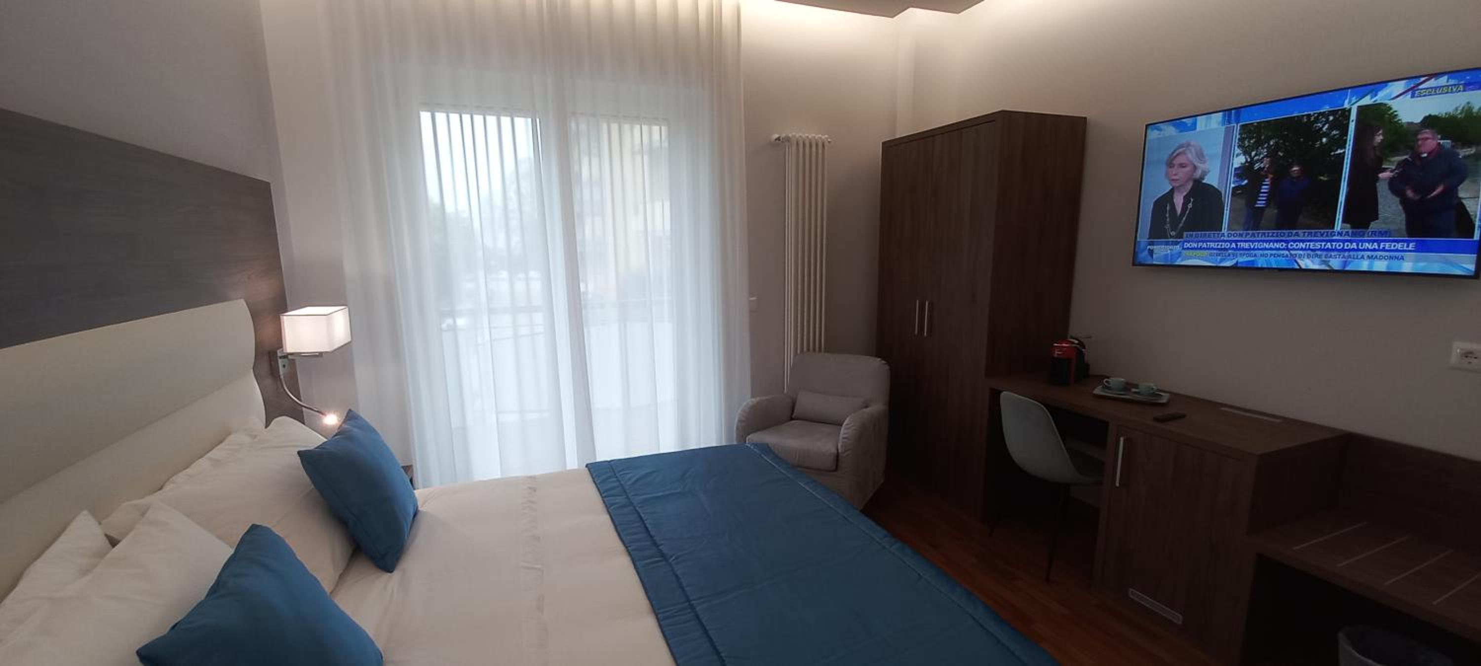 King Room with Balcony