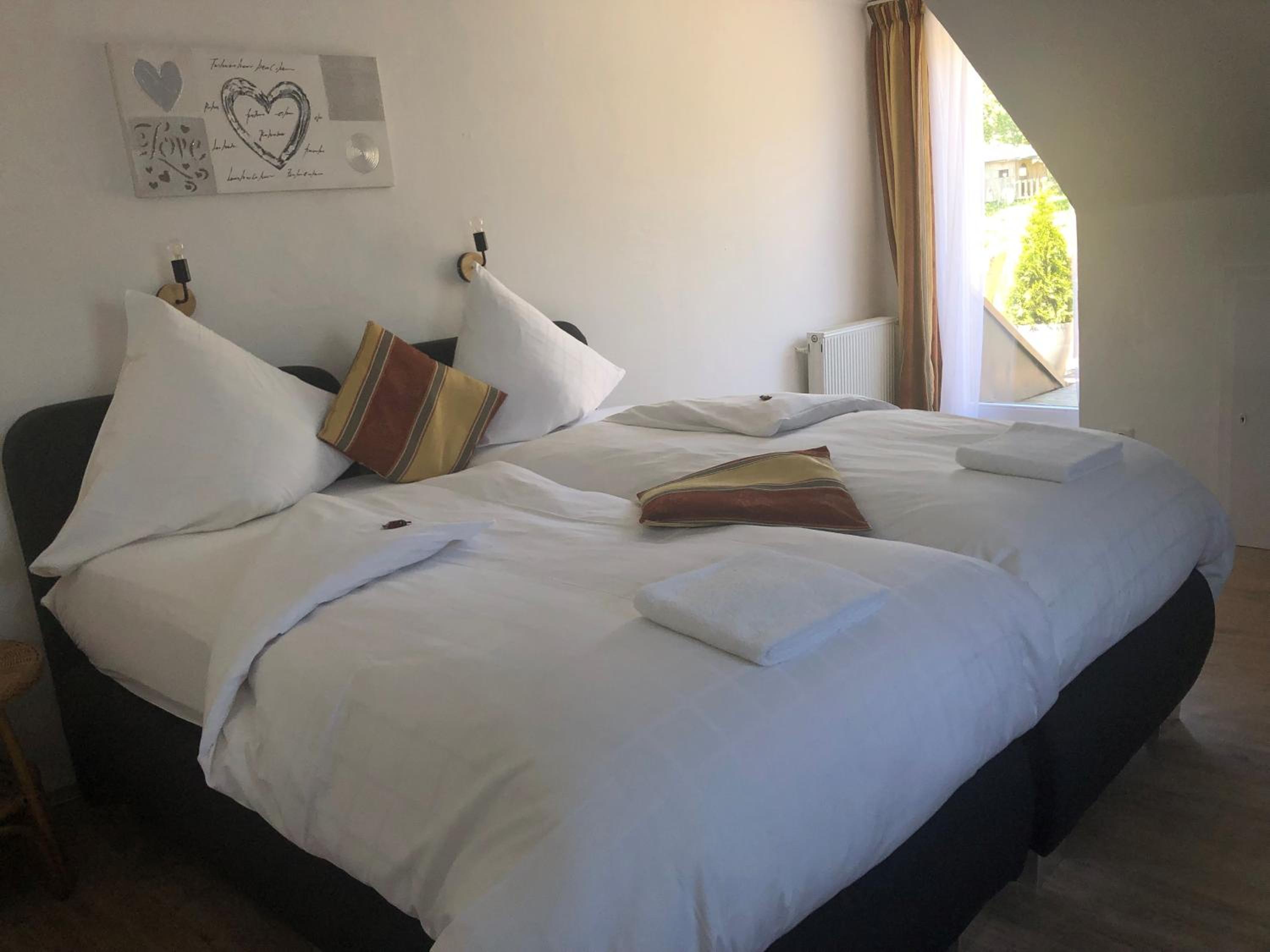 Luxury Quadruple Room with Balcony