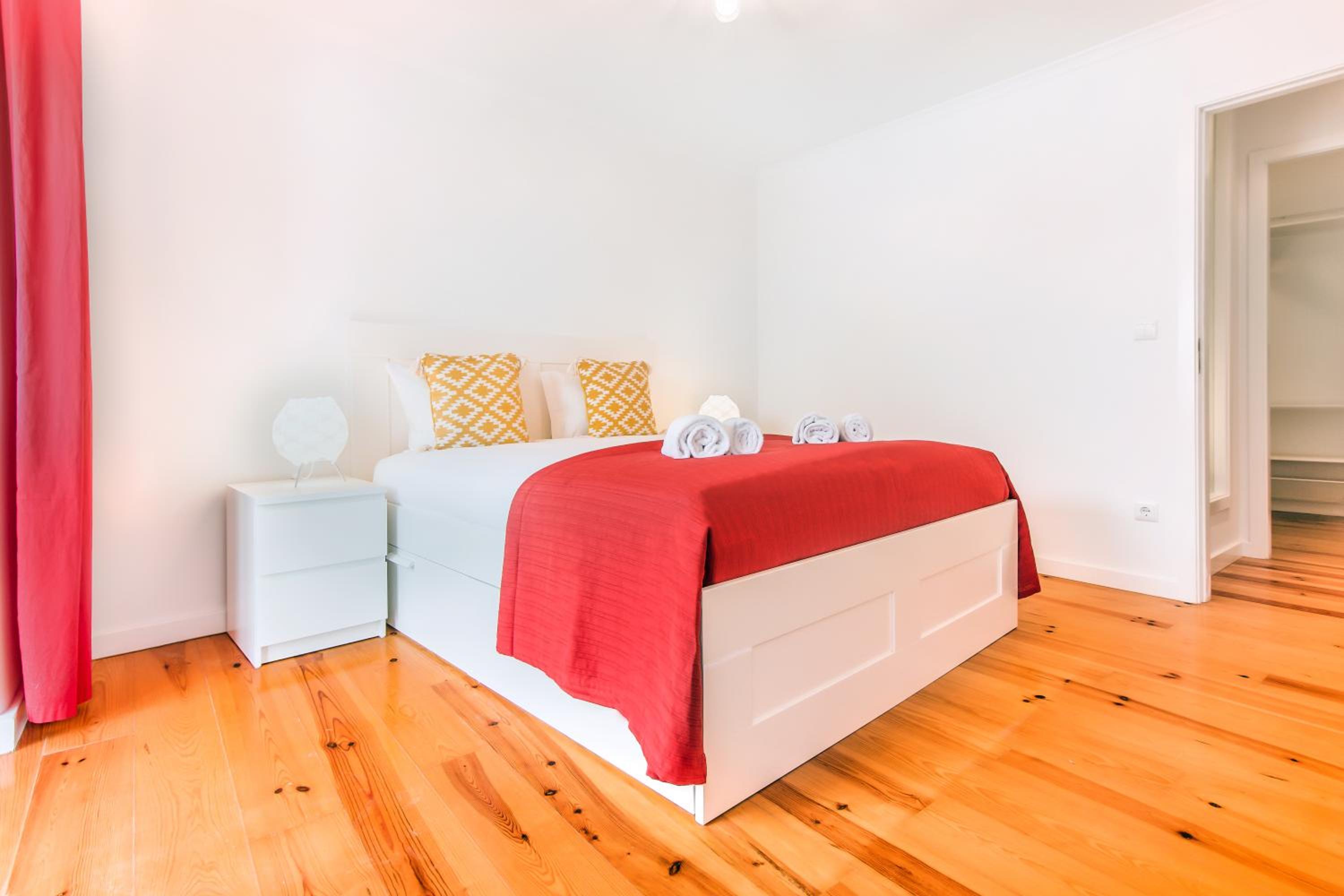 Apartment photo 1
