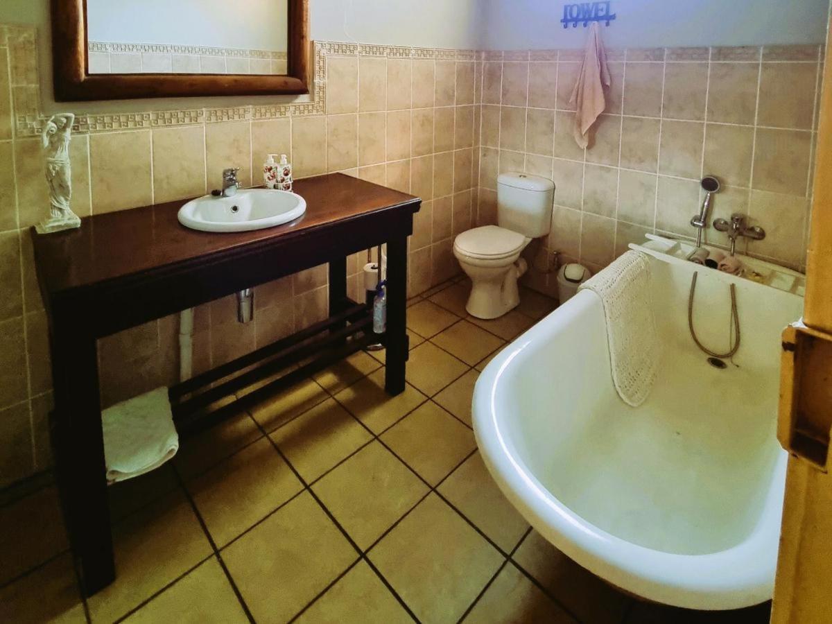Executive Suite photo 2