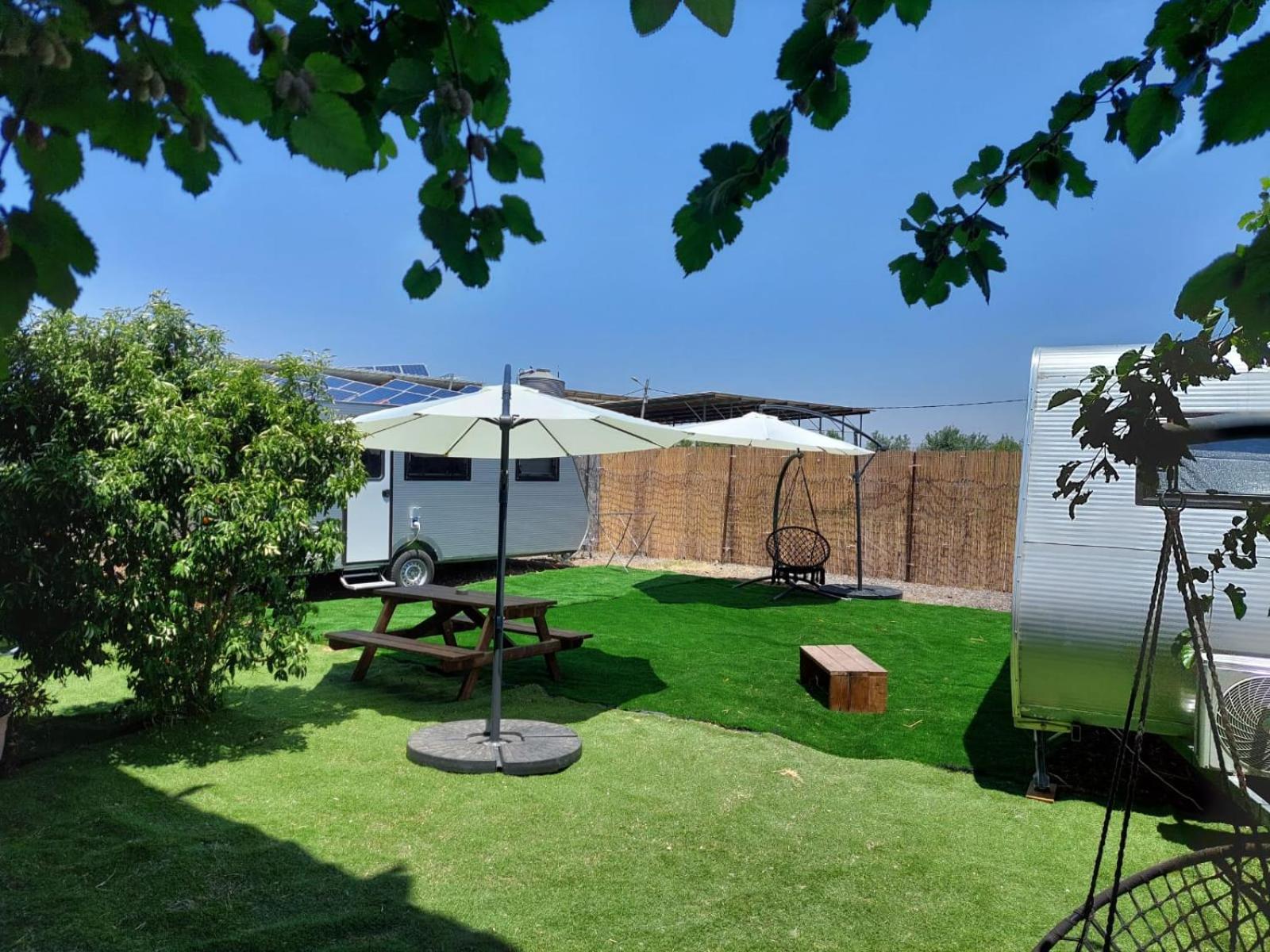 Caravan photo 1