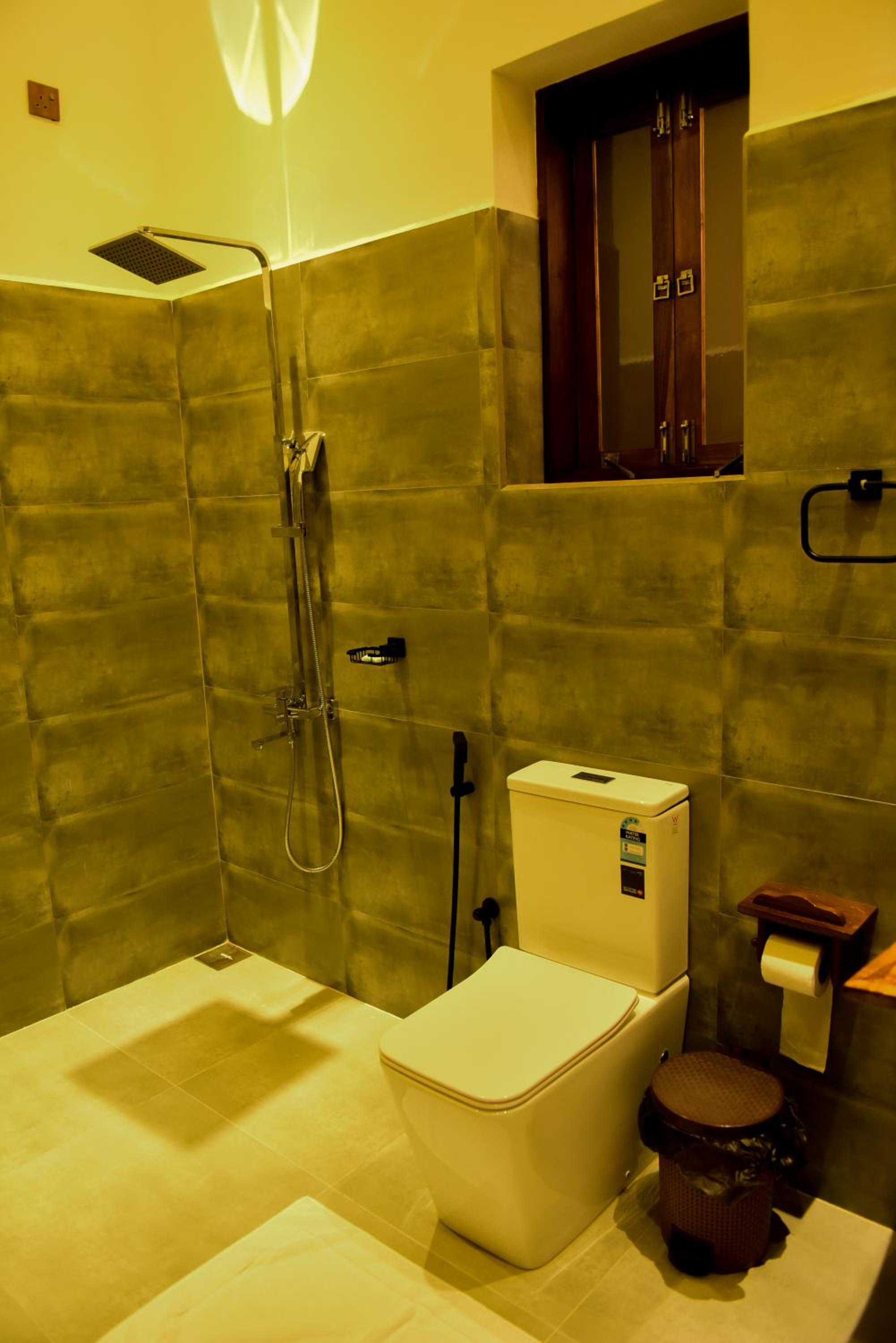 Deluxe Family Room - Photo 25