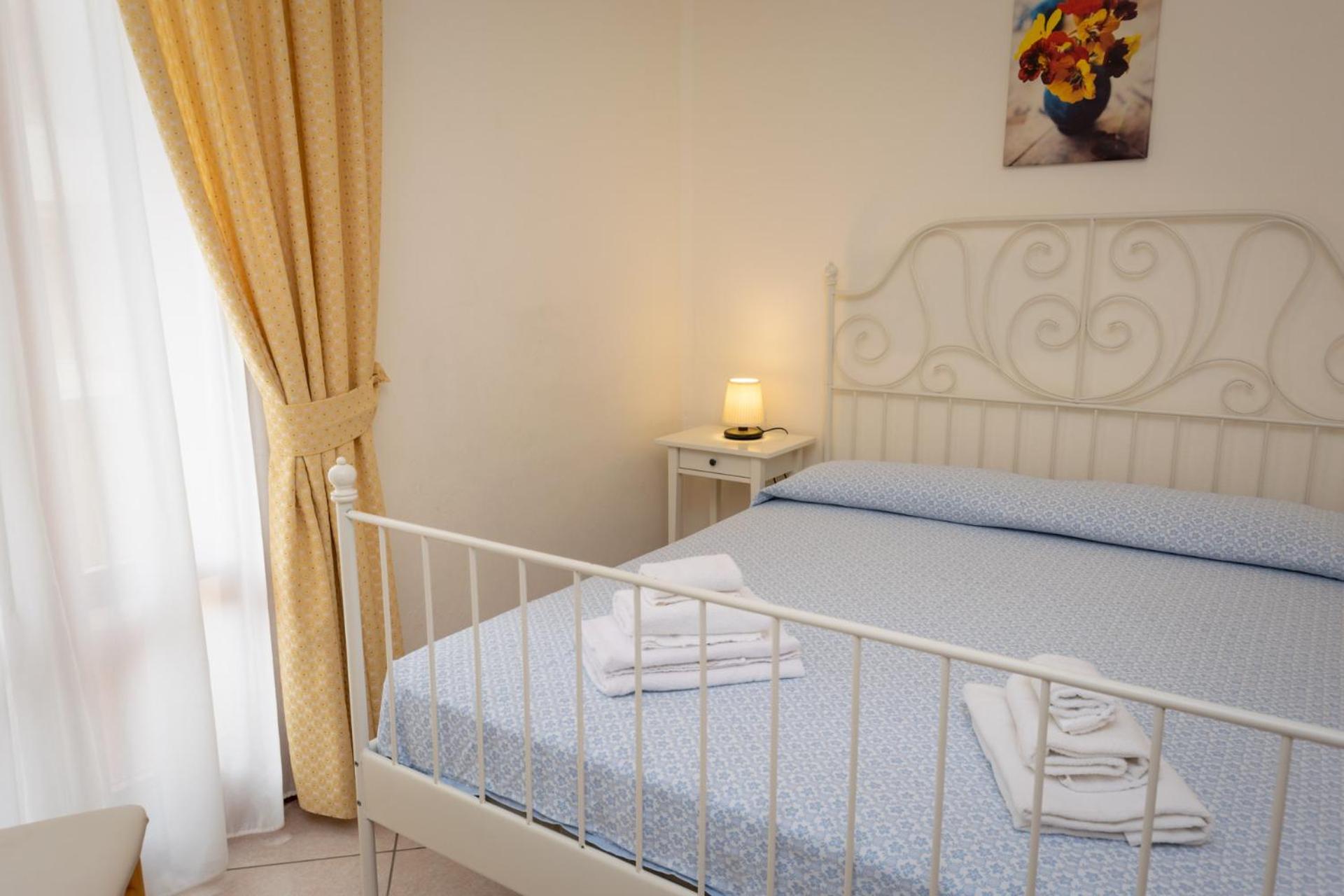 Economy Double Room - Photo 1