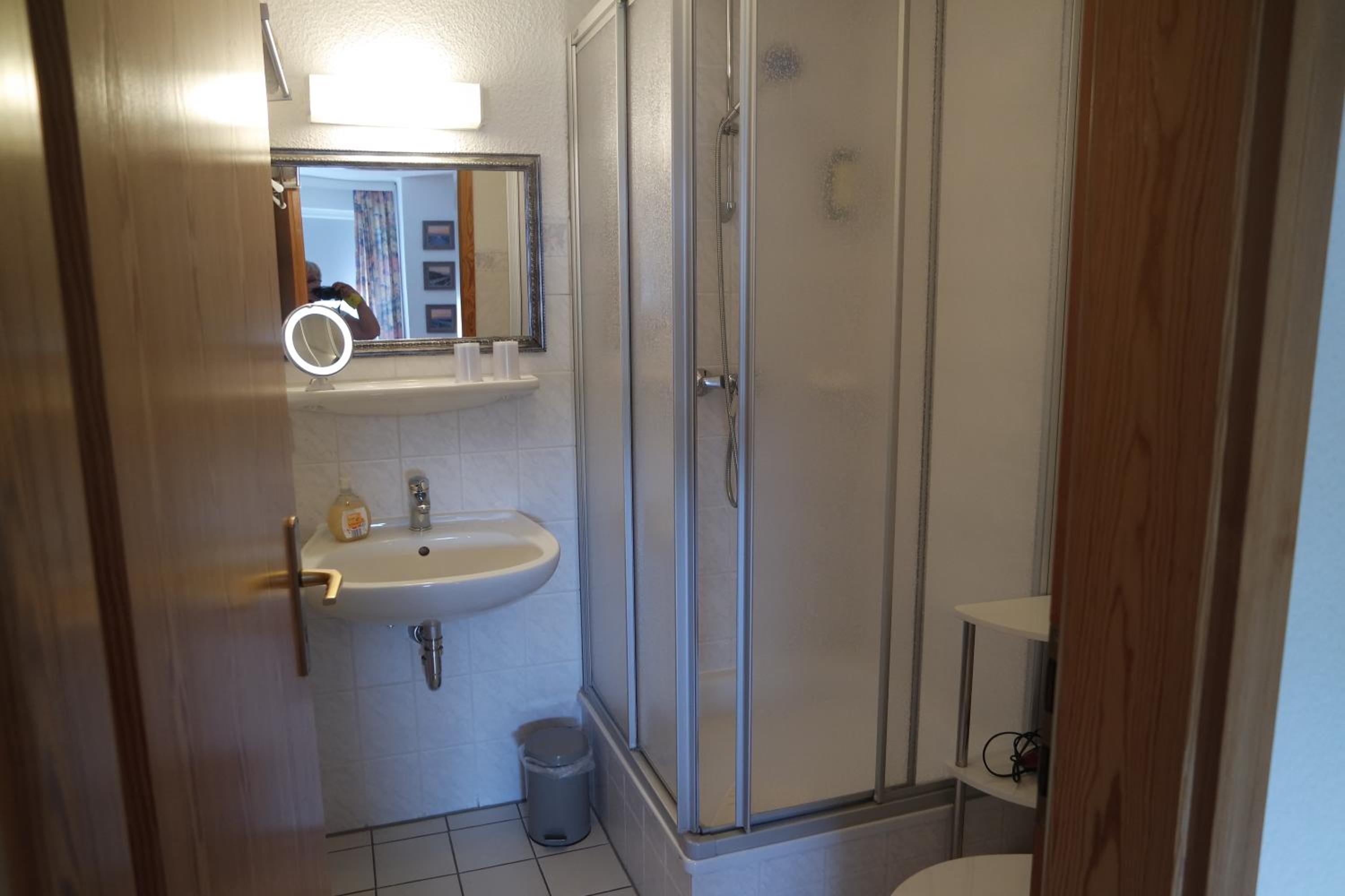 Apartment with Lake View photo 3
